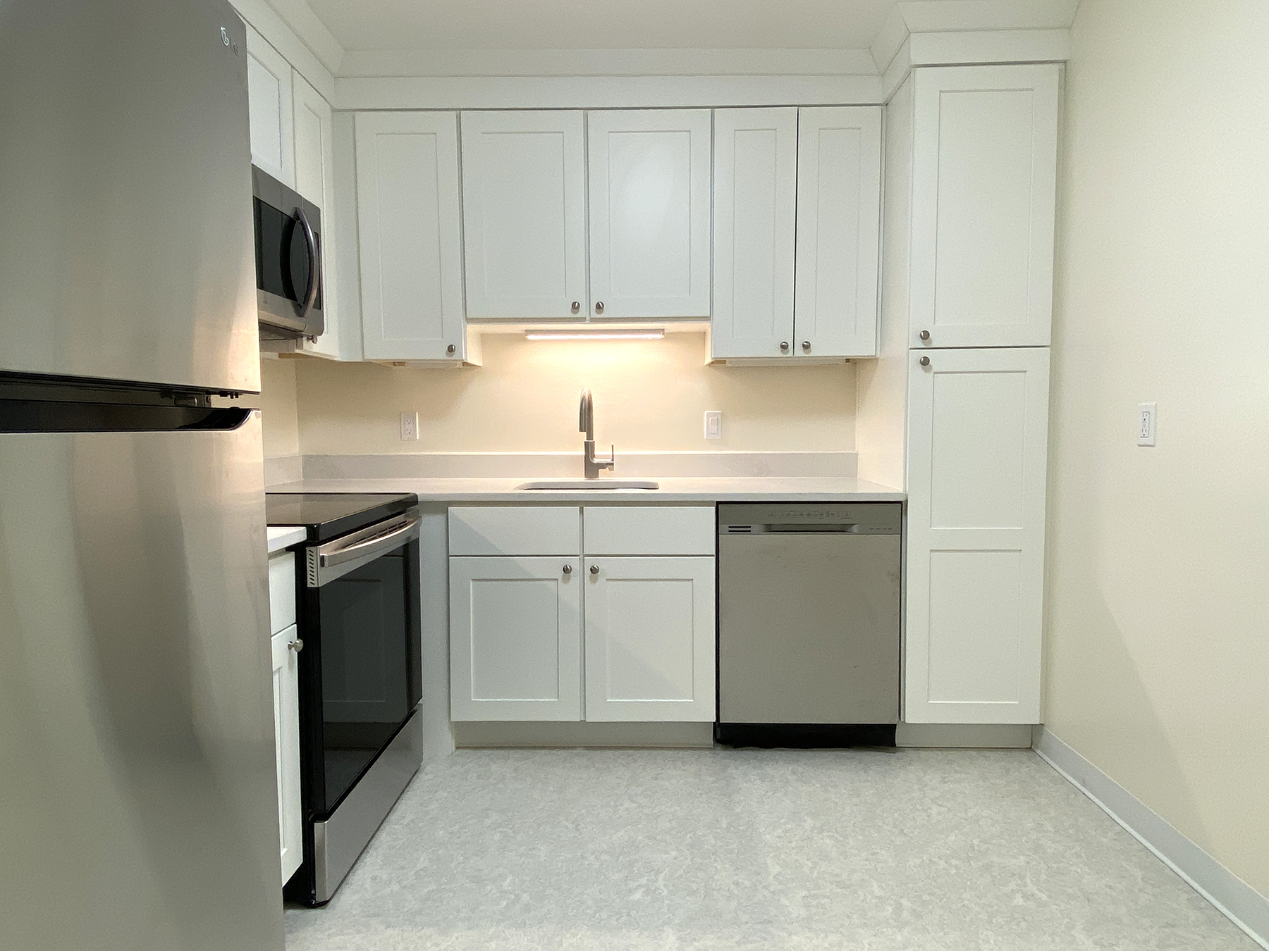 40 Williams St, North Brookline