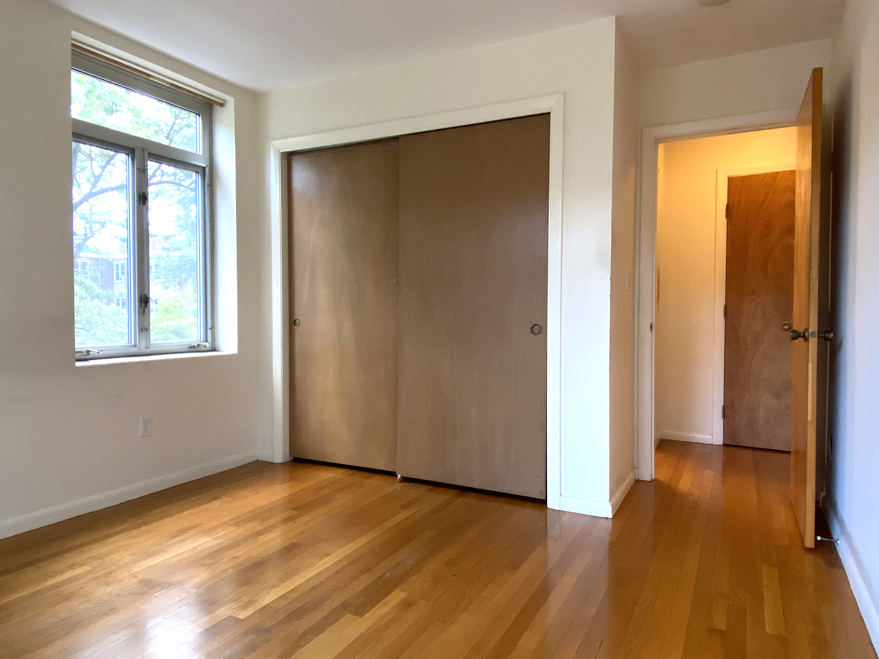 35 Vernon St, Coolidge Corner