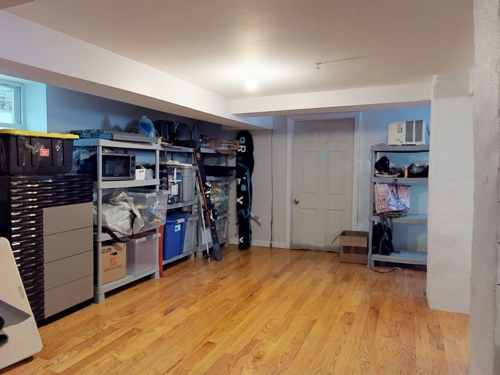 146 Columbia St, Central Square