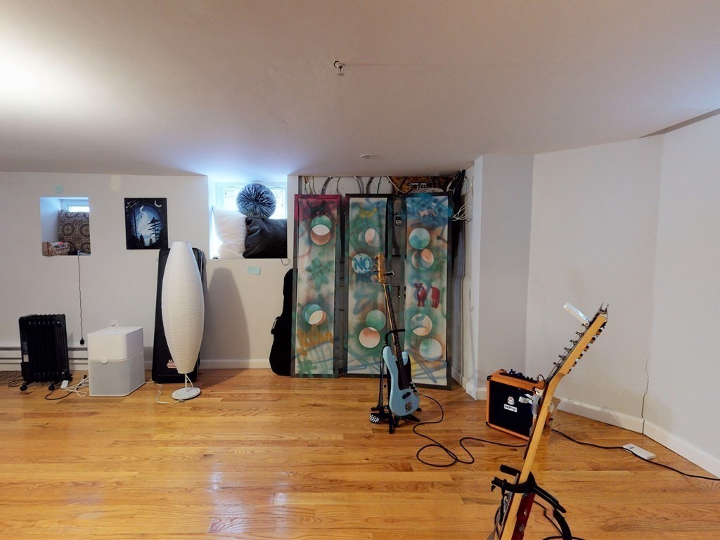 146 Columbia St, Central Square