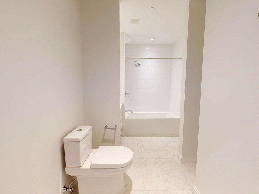 100 Shawmut Ave, South End