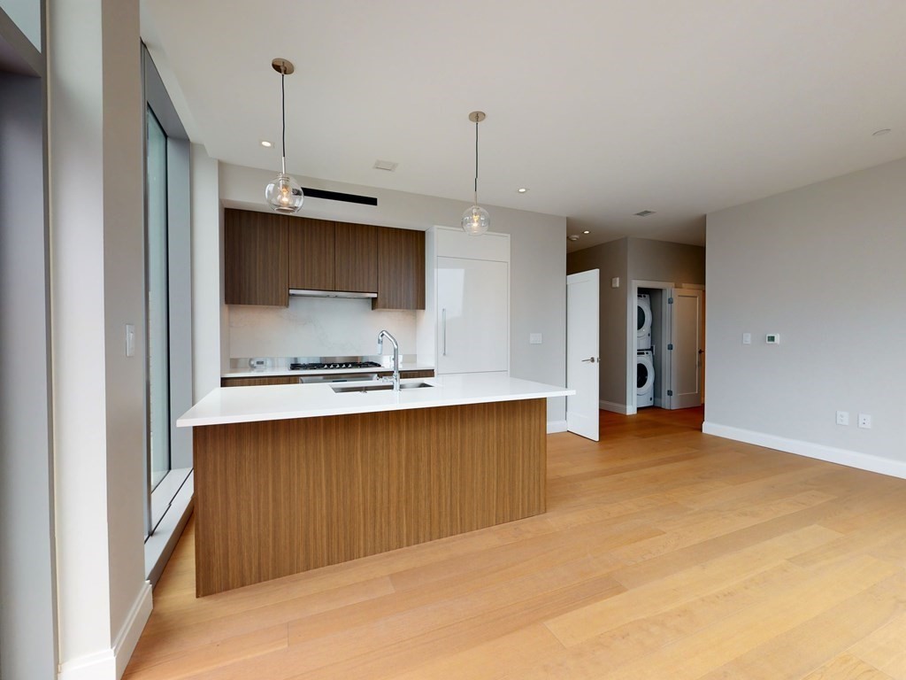 100 Shawmut Ave, South End