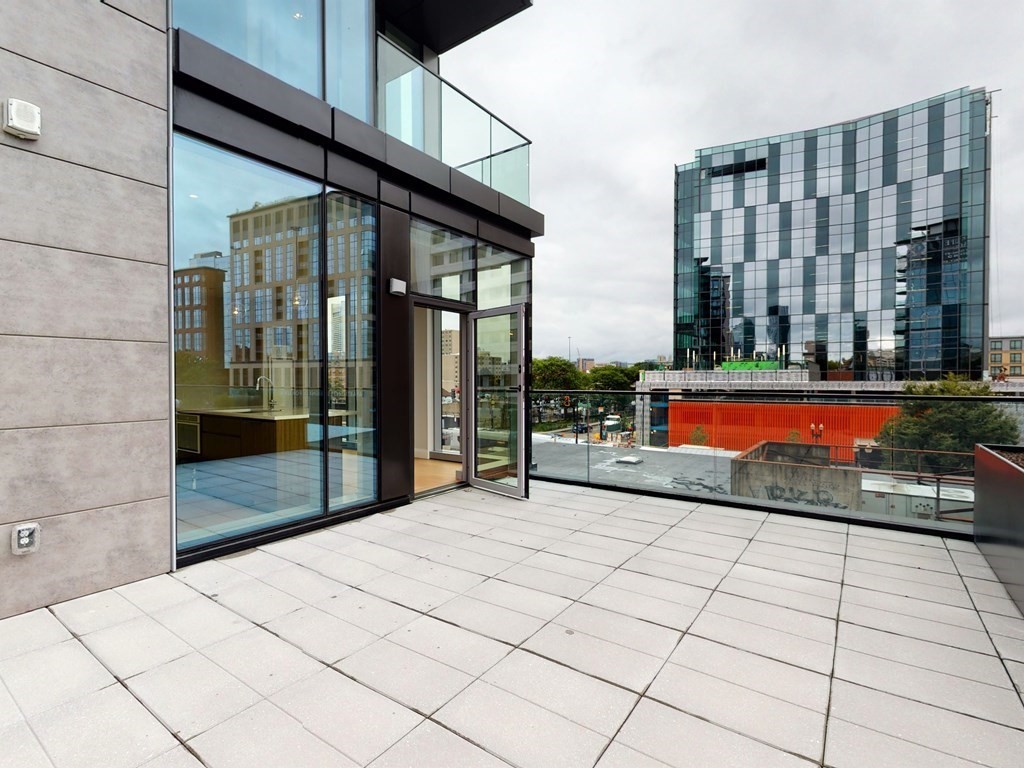 100 Shawmut Ave, South End