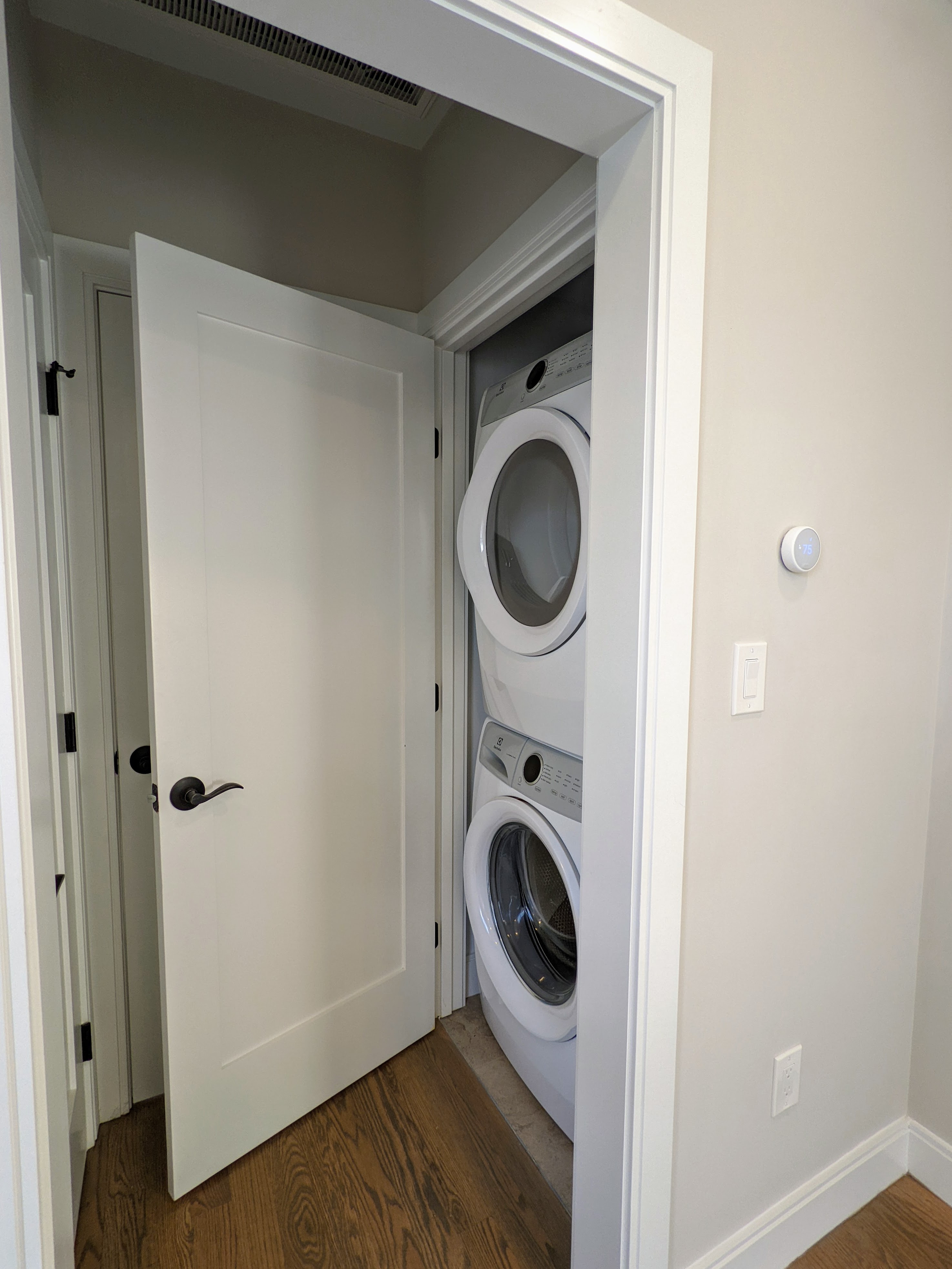 2 bed, 2 bath apartment for rent at 9 Rush St Unit 2, East Somerville — photo 11 of 27