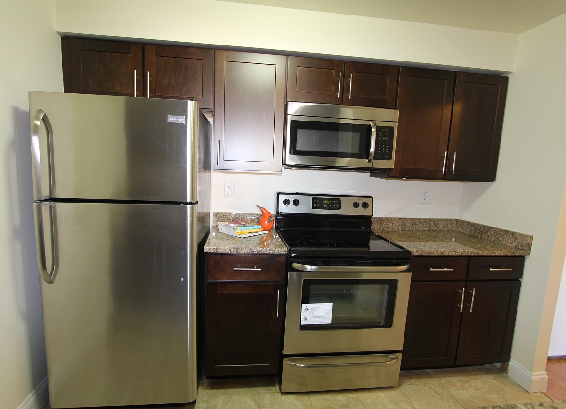 650 Columbus Ave, Roxbury