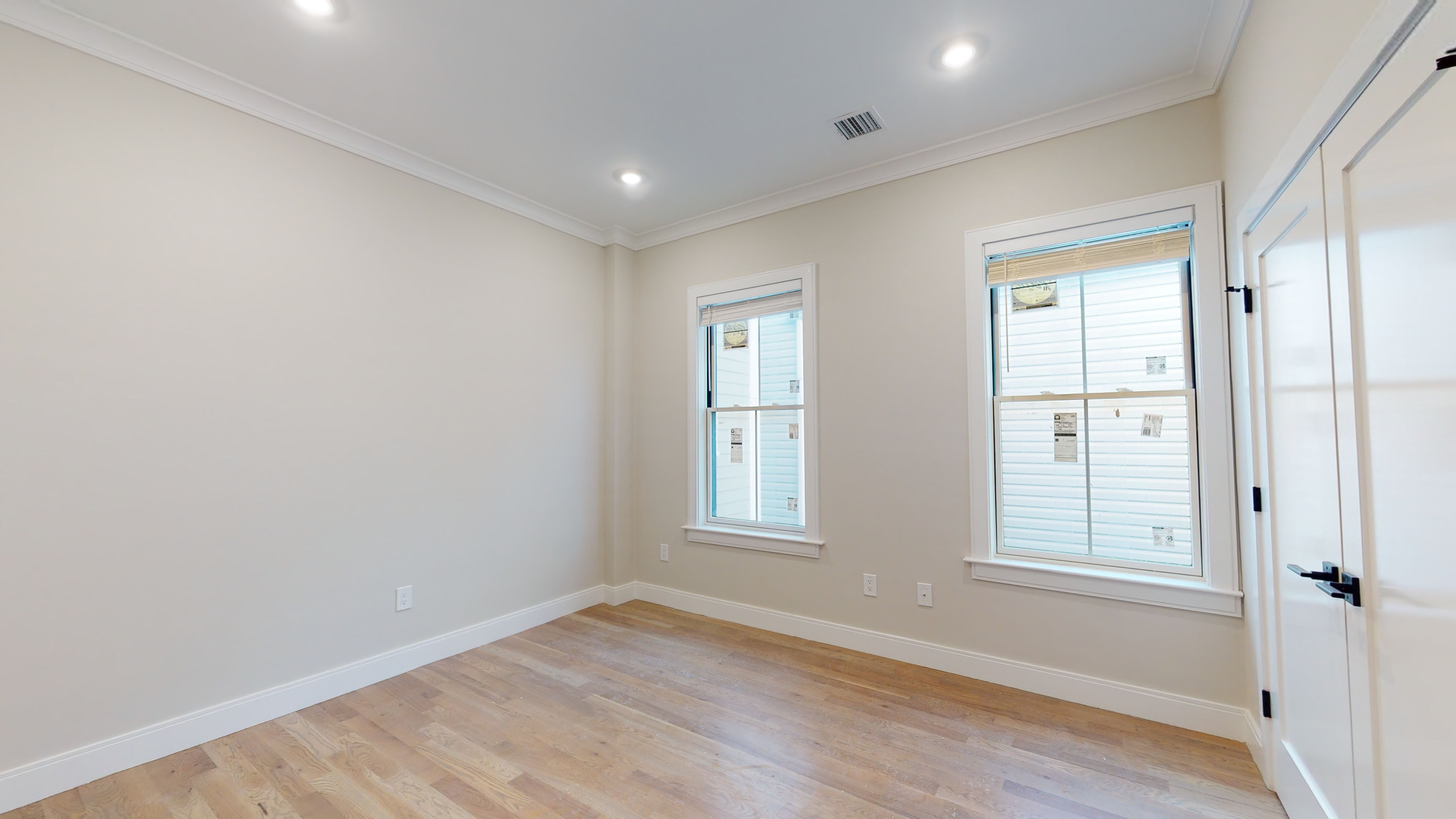 3 bed, 2 bath apartment for rent at 44 Lexington St Unit 22, East Boston — photo 17 of 29