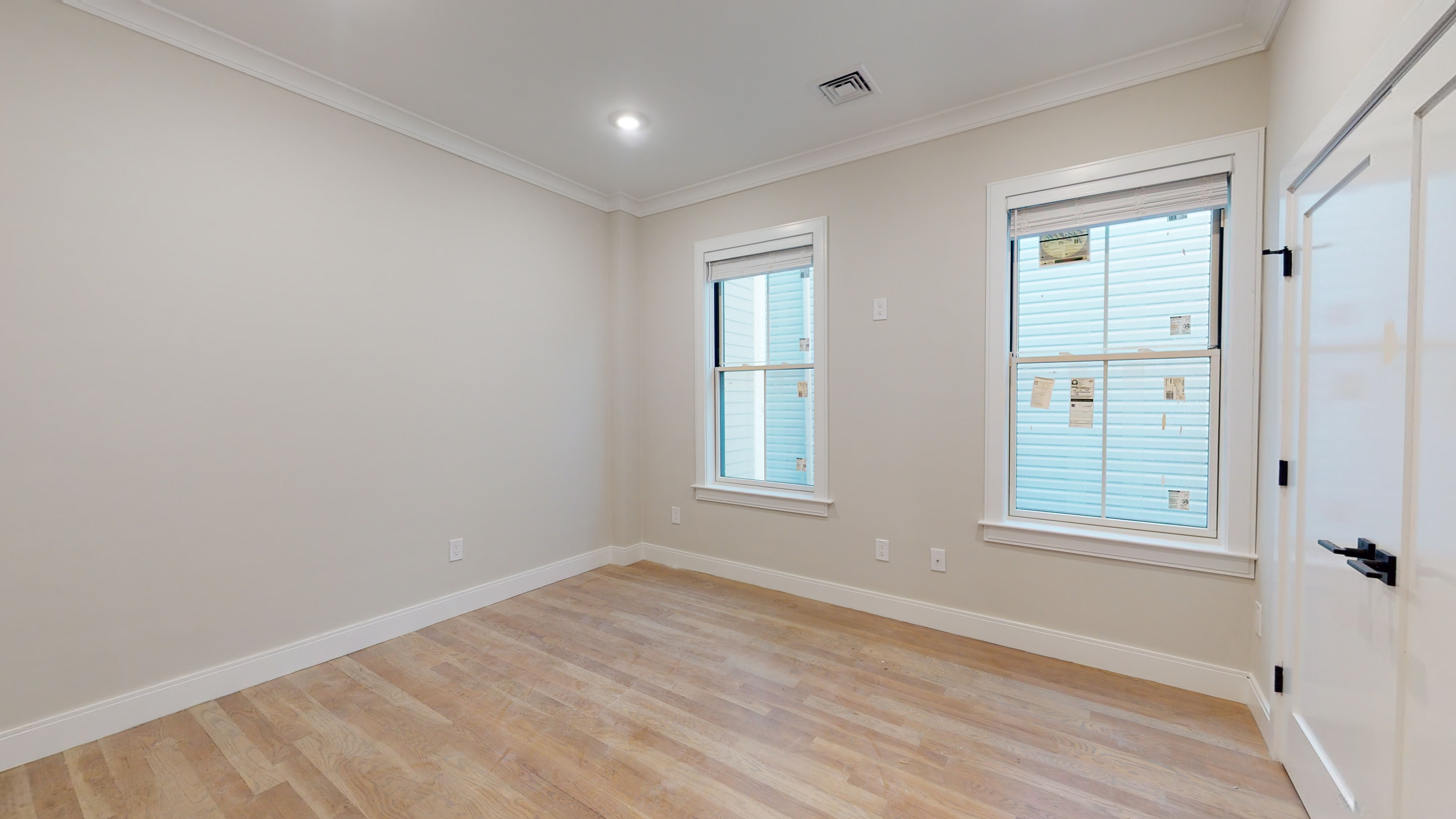 3 bed, 2 bath apartment for rent at 44 Lexington St Unit 1, East Boston — photo 13 of 23