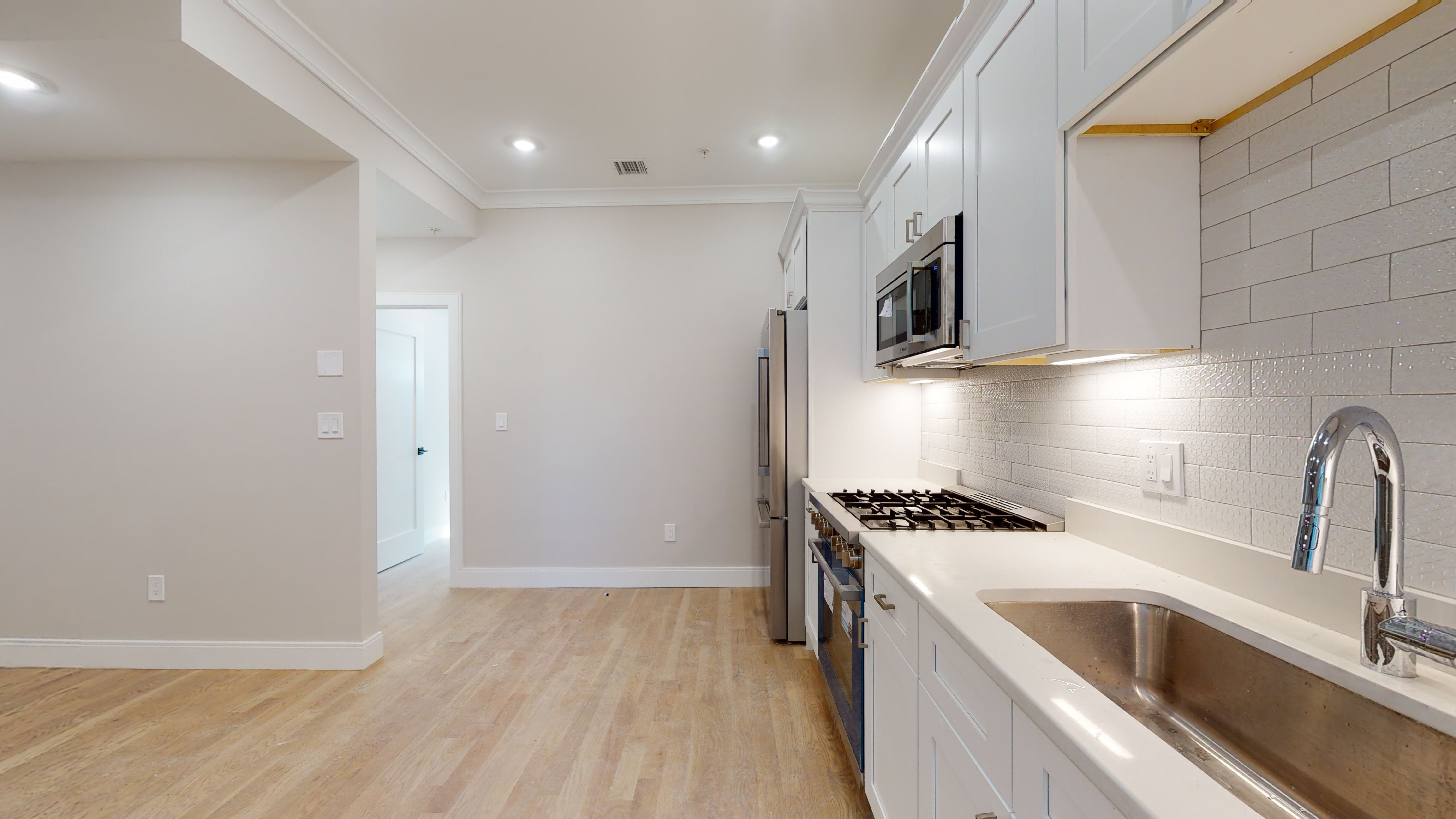3 bed, 2 bath apartment for rent at 44 Lexington St Unit 1, East Boston — photo 6 of 23