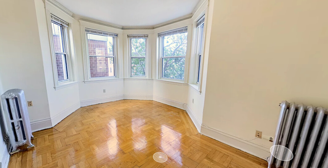 40 Queensberry St, Fenway