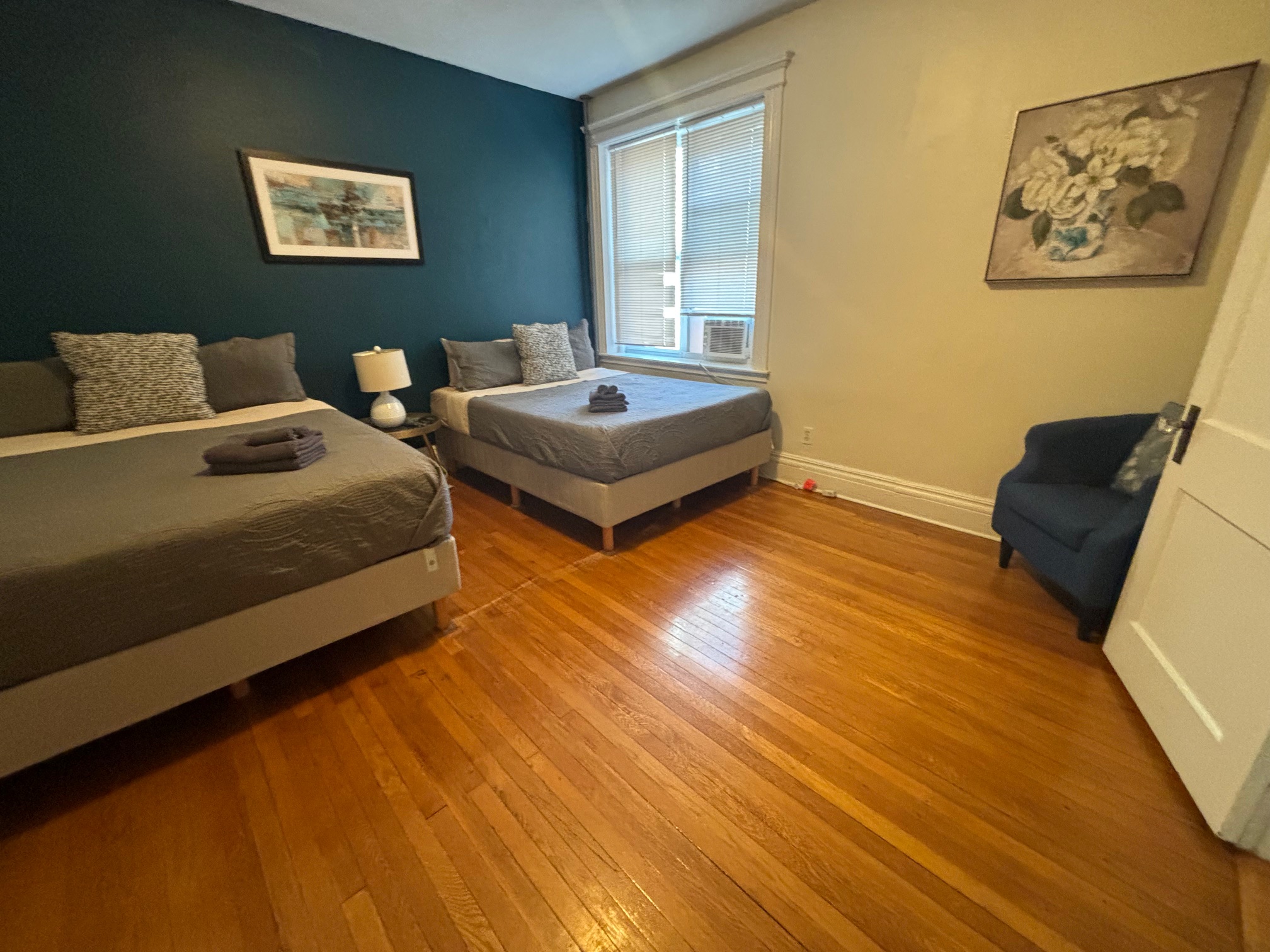 22 Euston St, Brookline