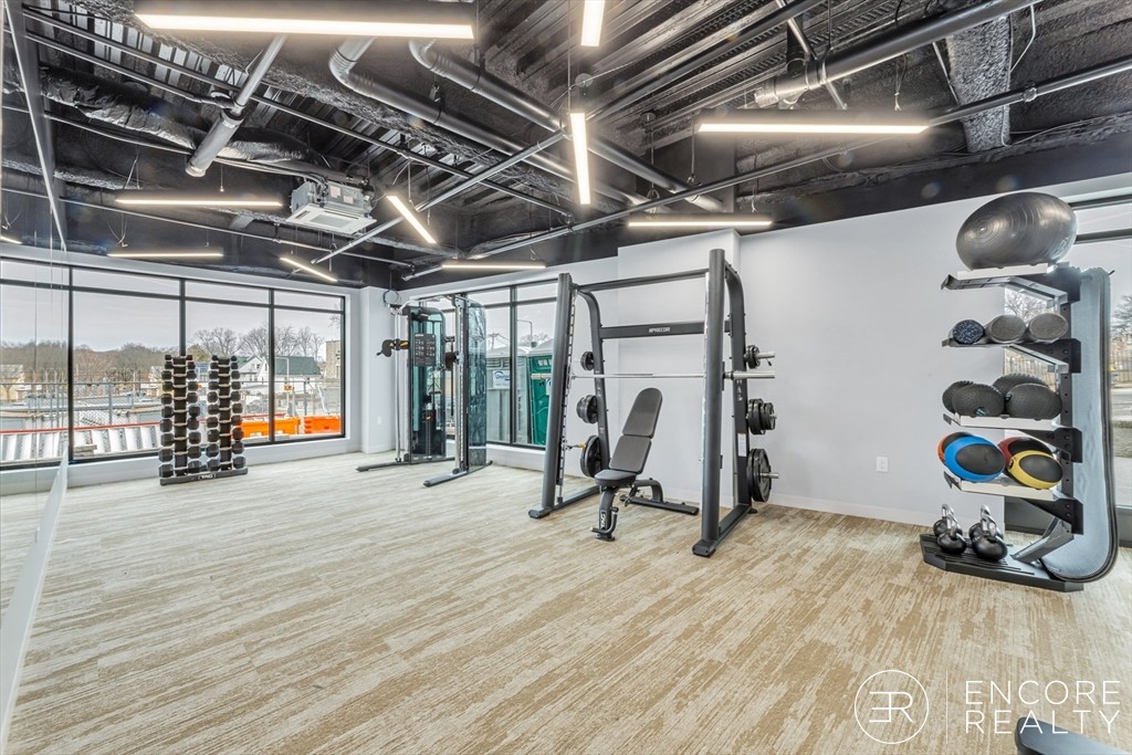 Photos of apartment on Cummins Hwy,Boston MA 02131