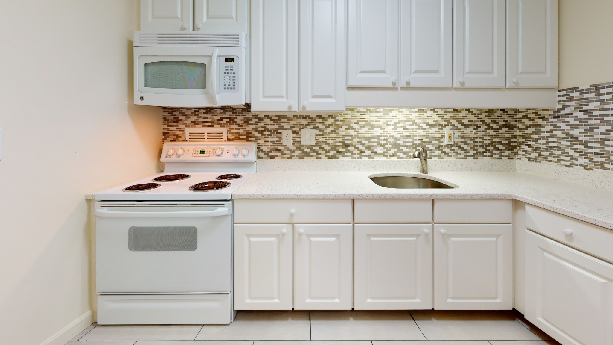 101 Monmouth St, Coolidge Corner