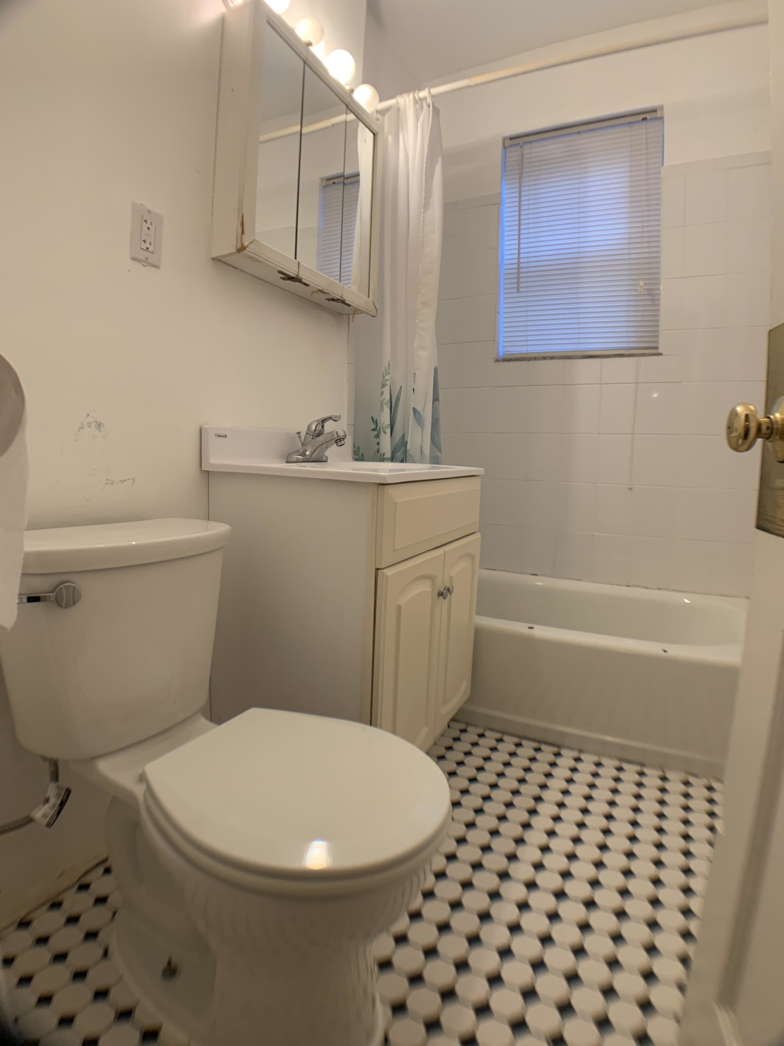 20 Fairbanks St, Brookline