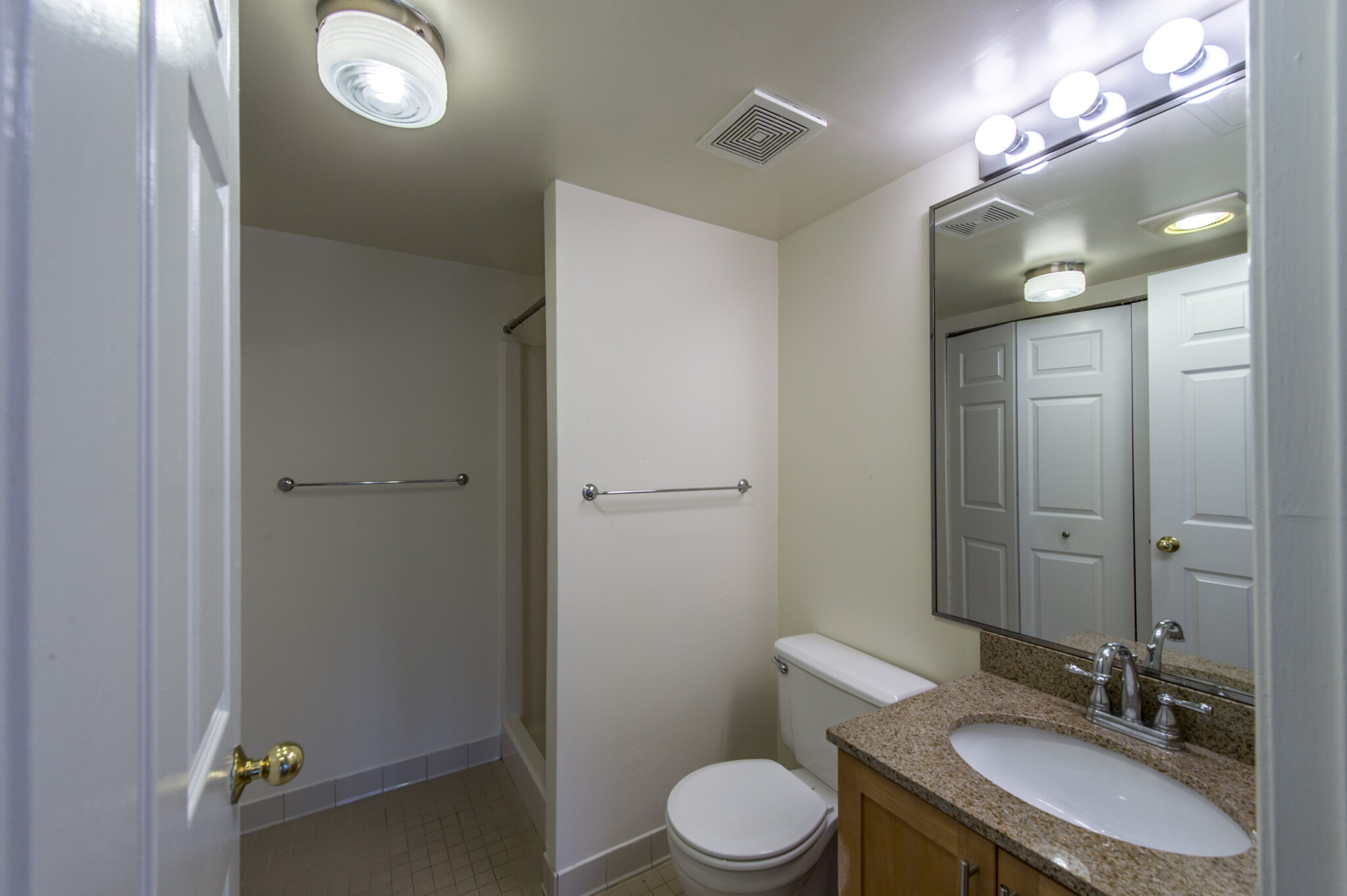 345 Franklin St, Riverside