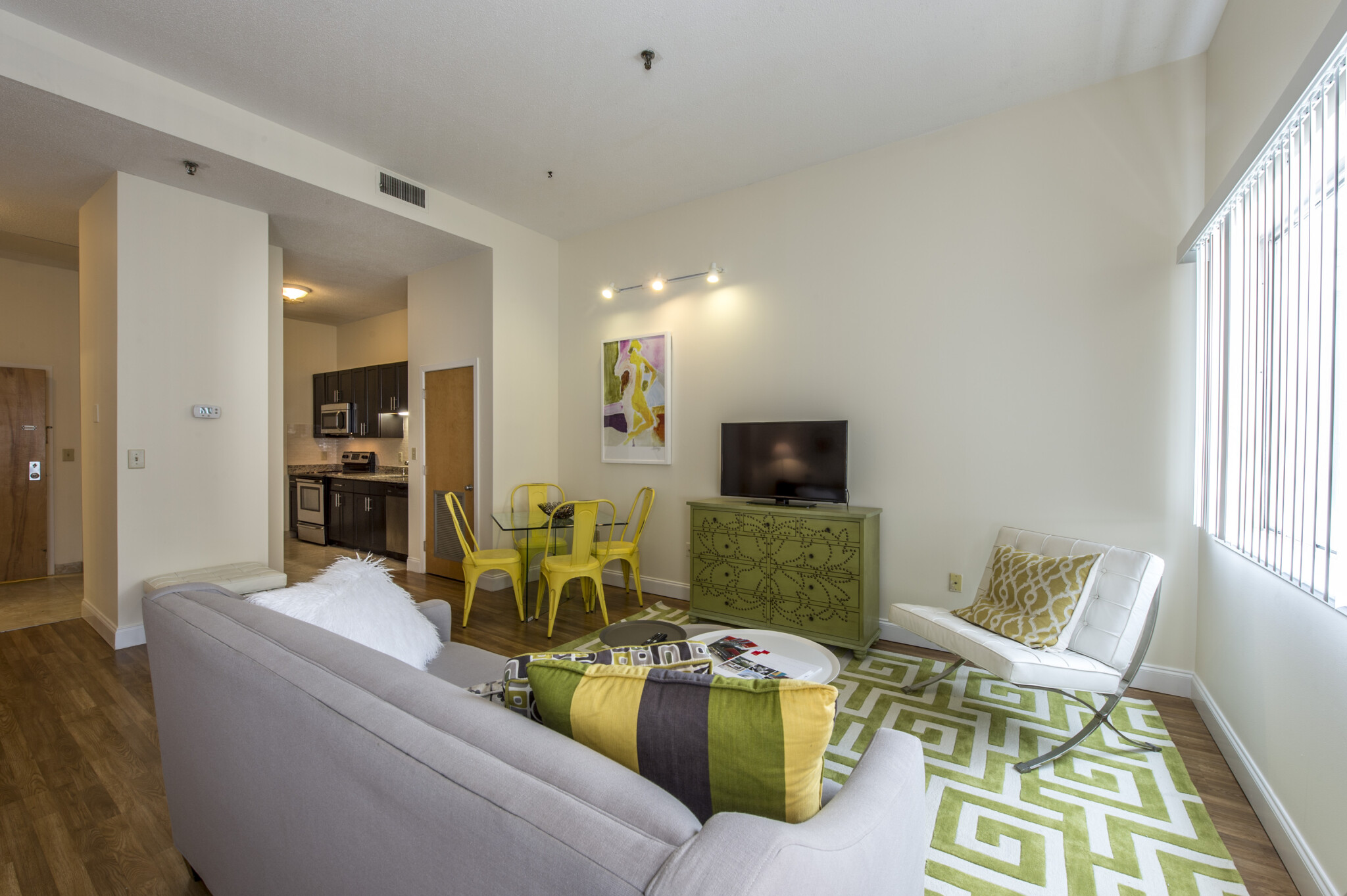 1079 Commonwealth Ave, Allston