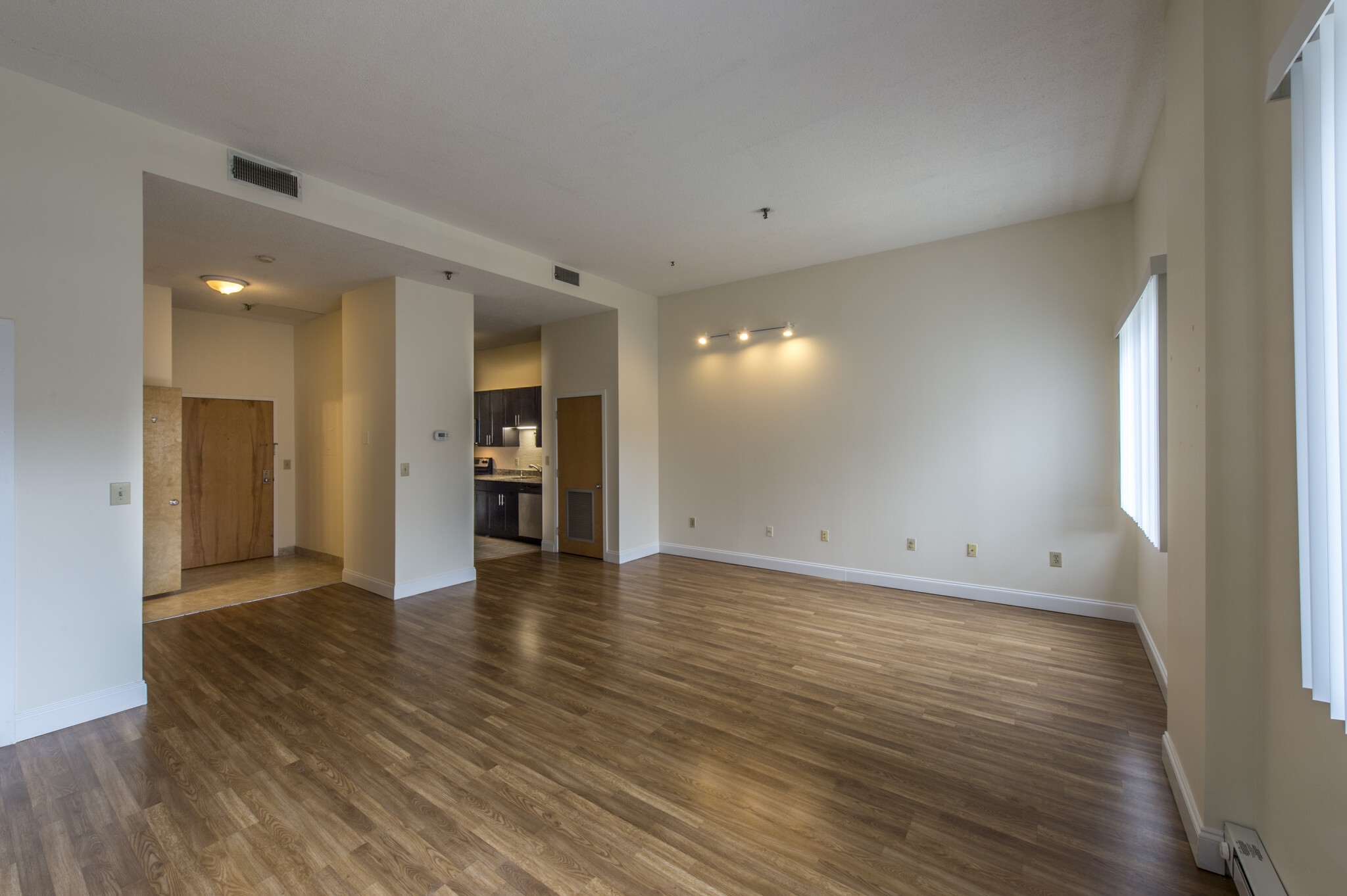 1079 Commonwealth Ave, Allston