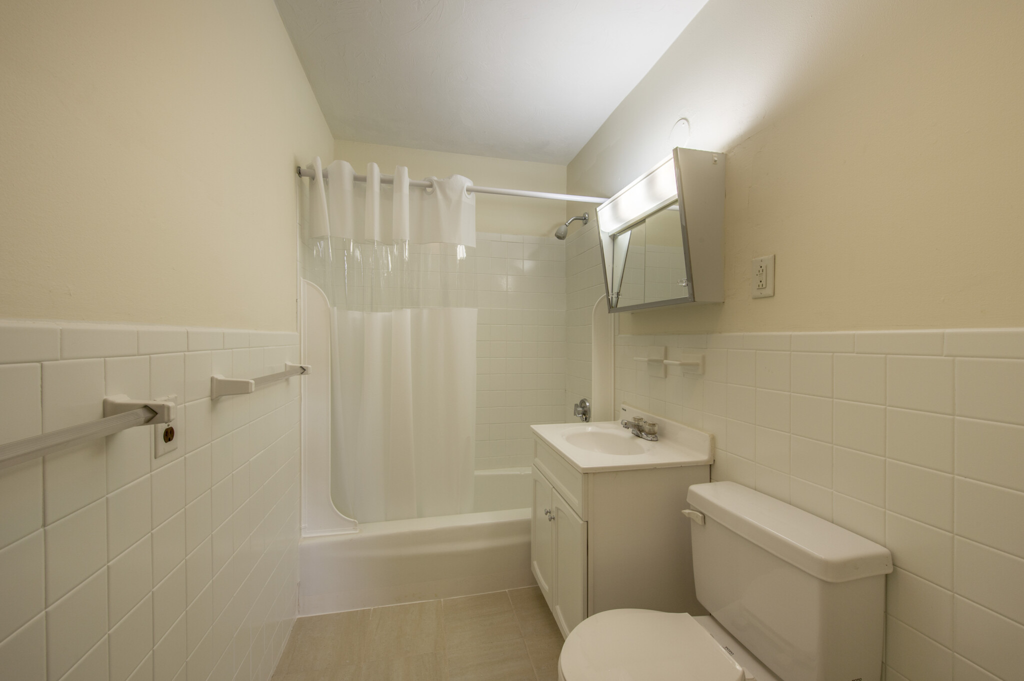 75 Gardner St, Allston