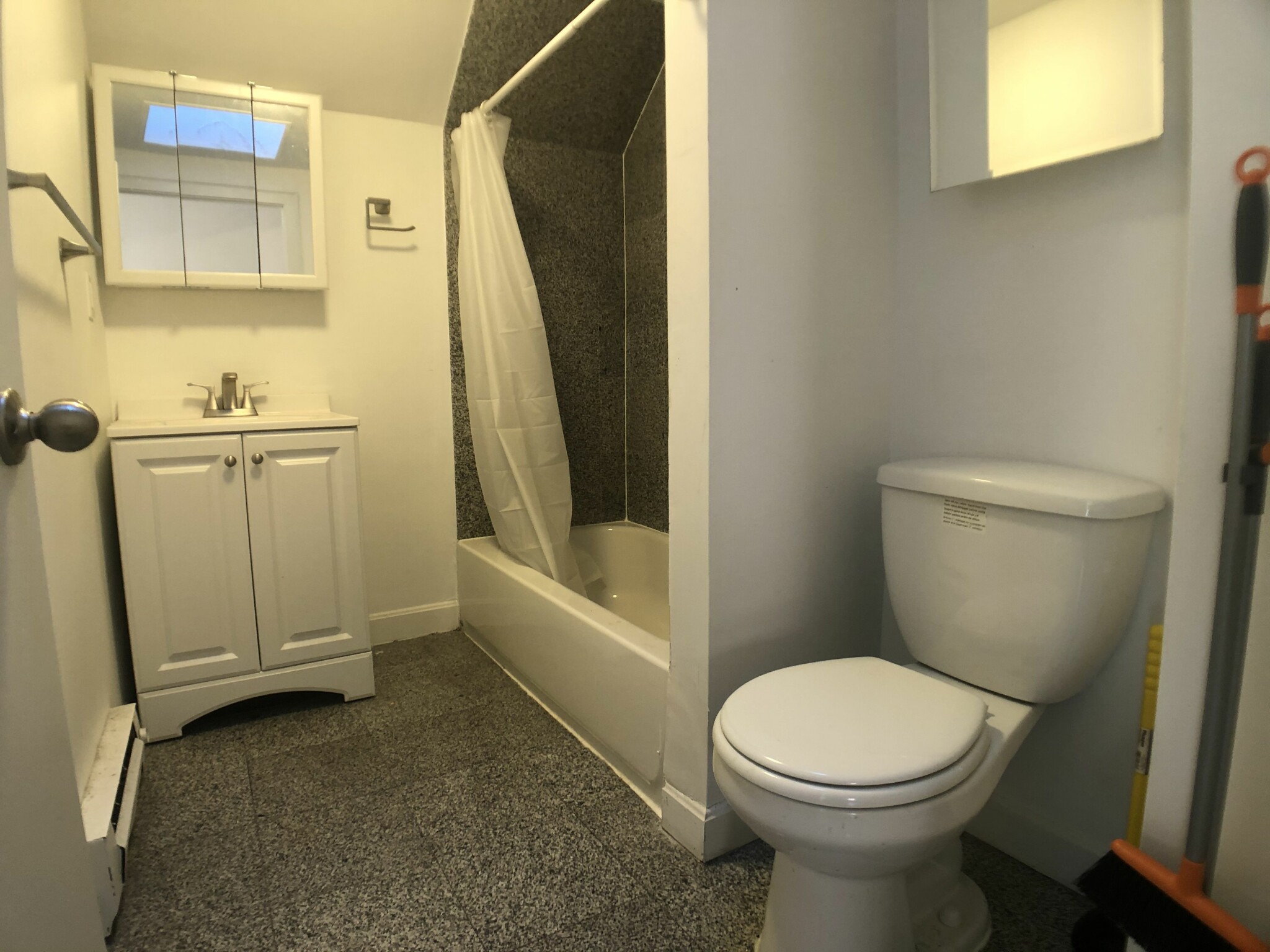 48 Hereford St, Back Bay