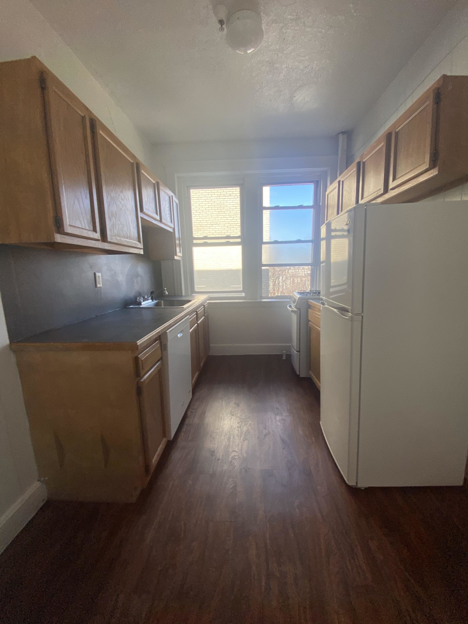 1810 Commonwealth Ave, Brighton