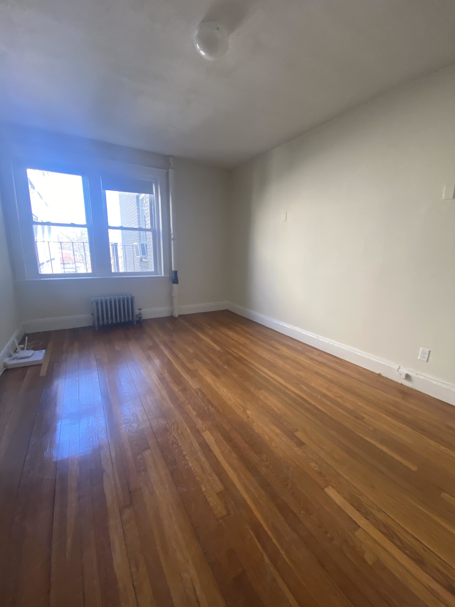 1810 Commonwealth Ave, Brighton