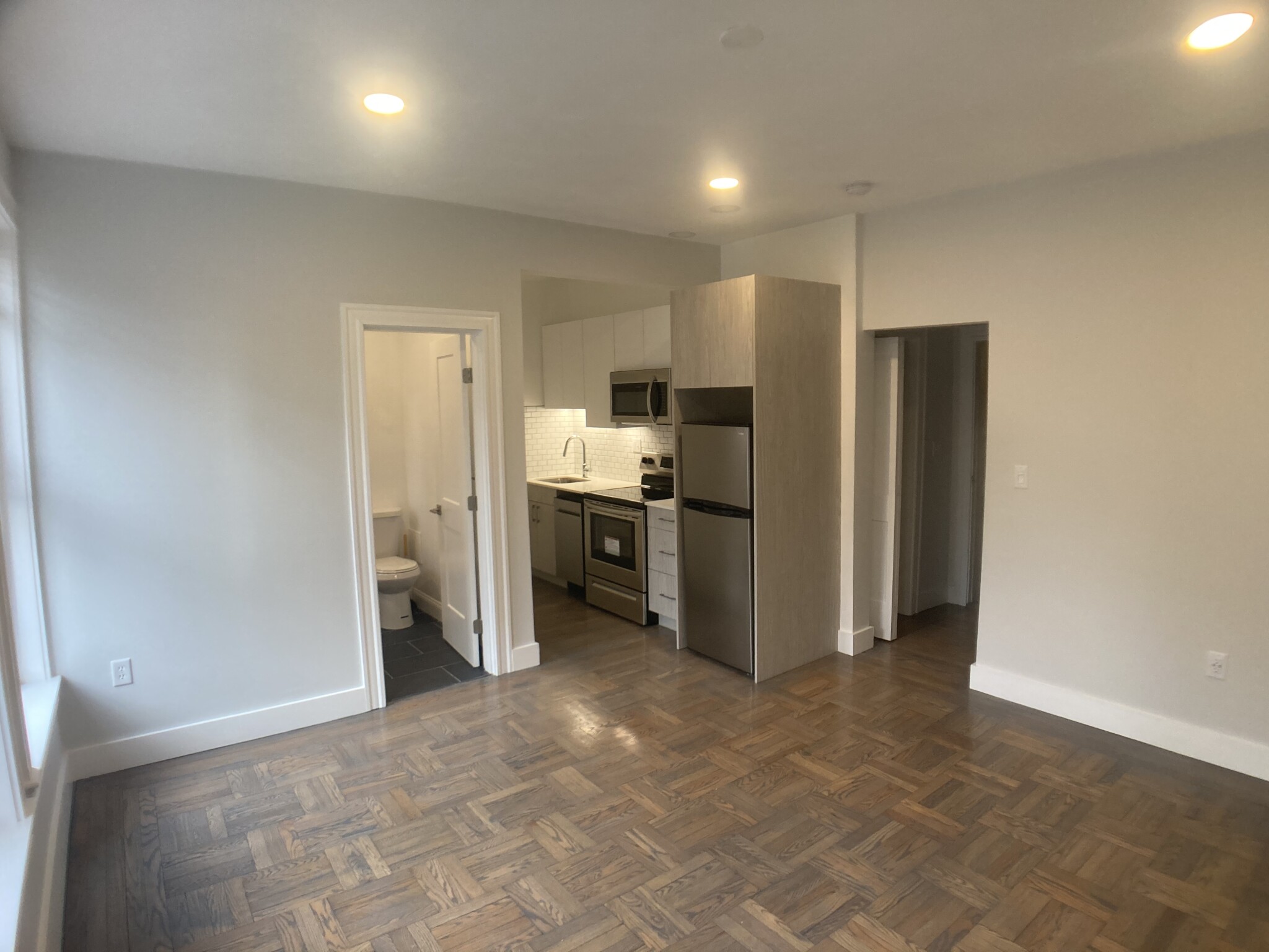 36 Queensberry St, Fenway