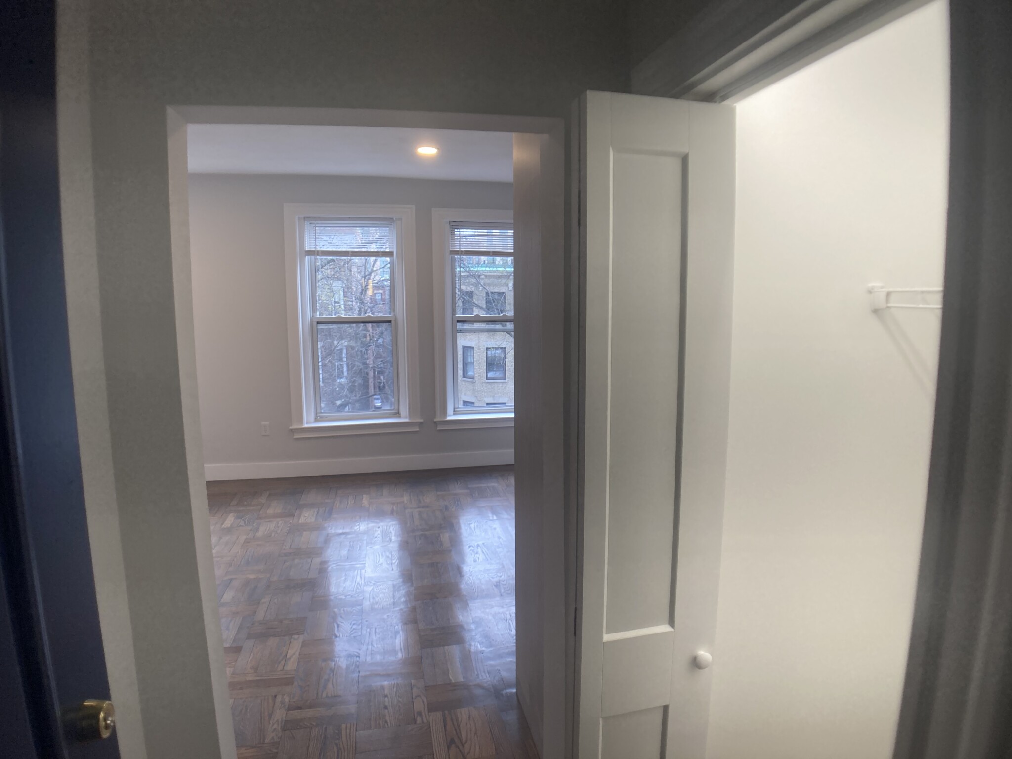 36 Queensberry St, Fenway