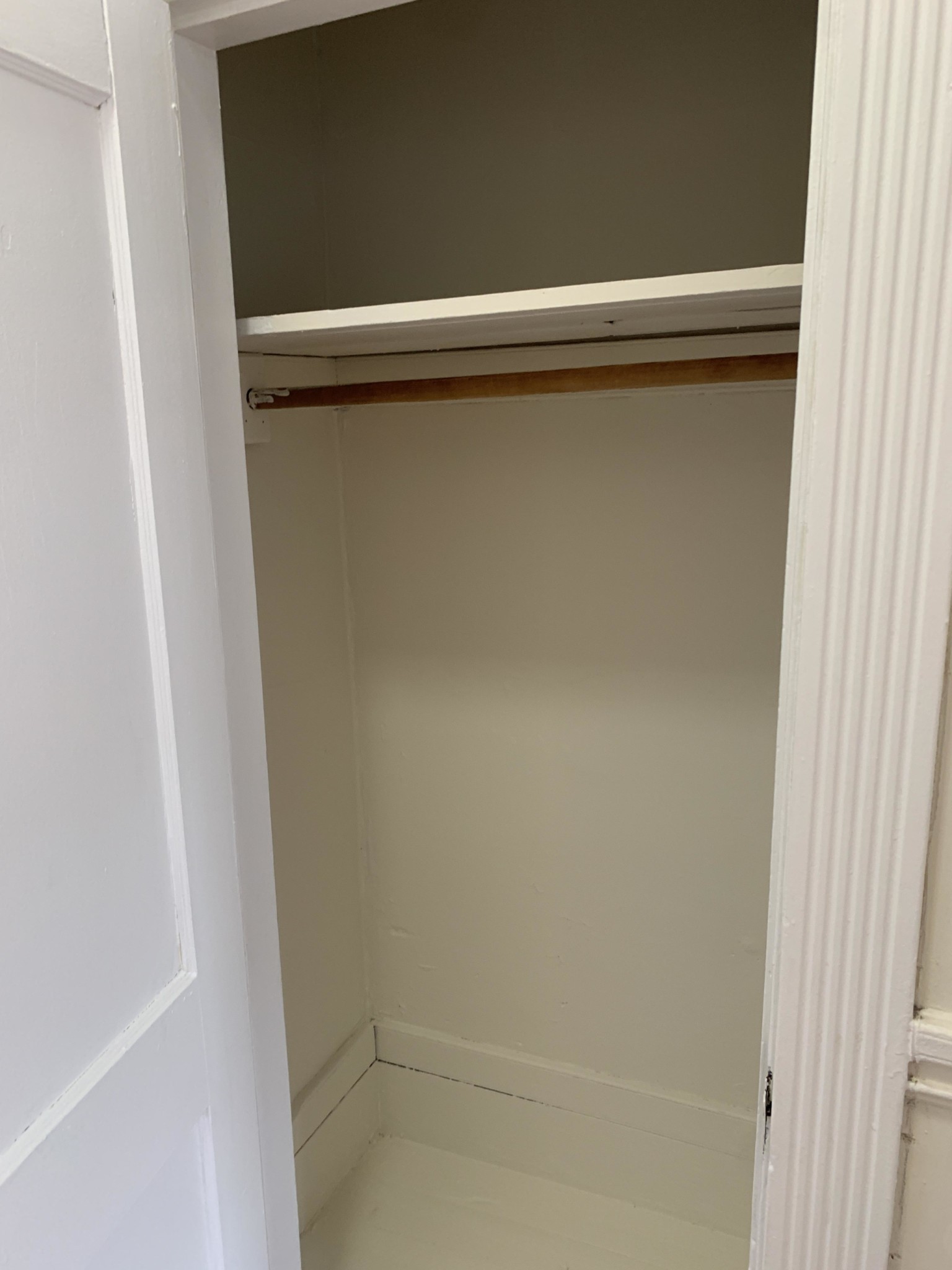 1334 Commonwealth Ave, Brighton