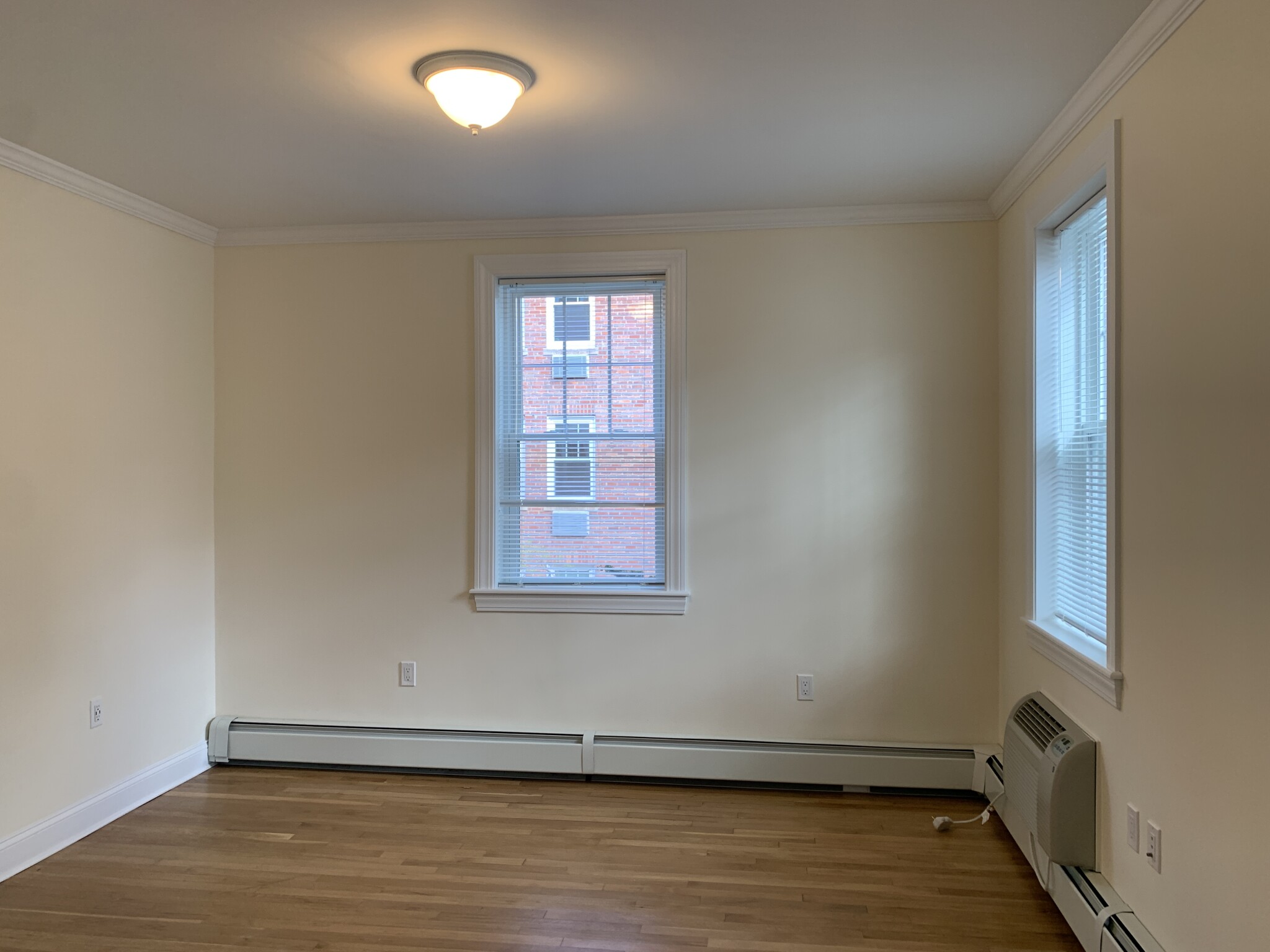 41 Auburn St, Brookline Village