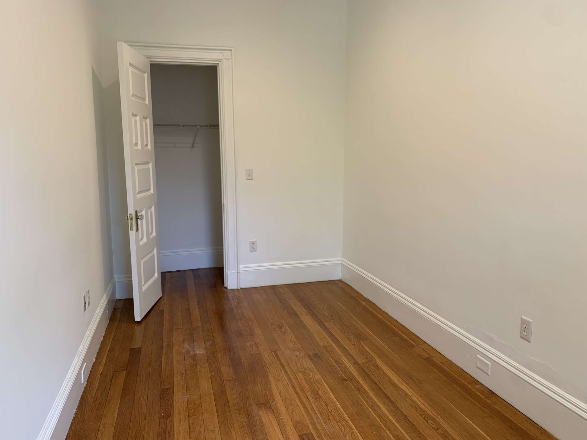 379 Commonwealth Ave, Fenway