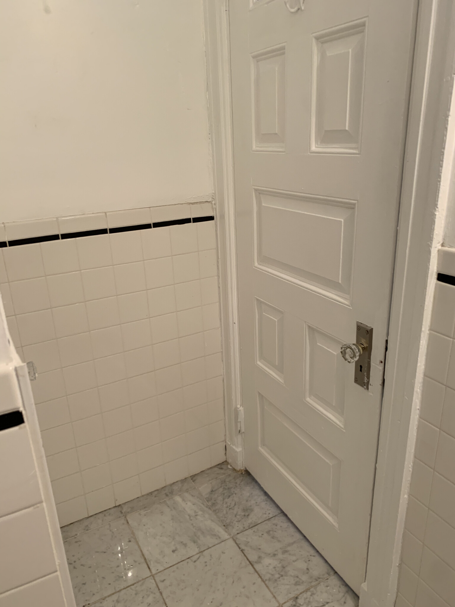 379 Commonwealth Ave, Fenway