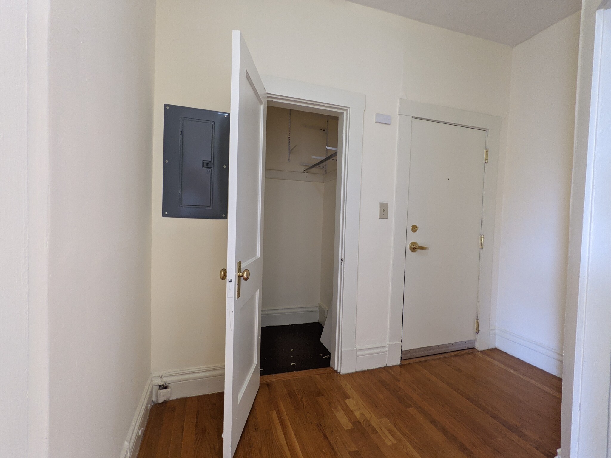 32 Queensberry St, Fenway