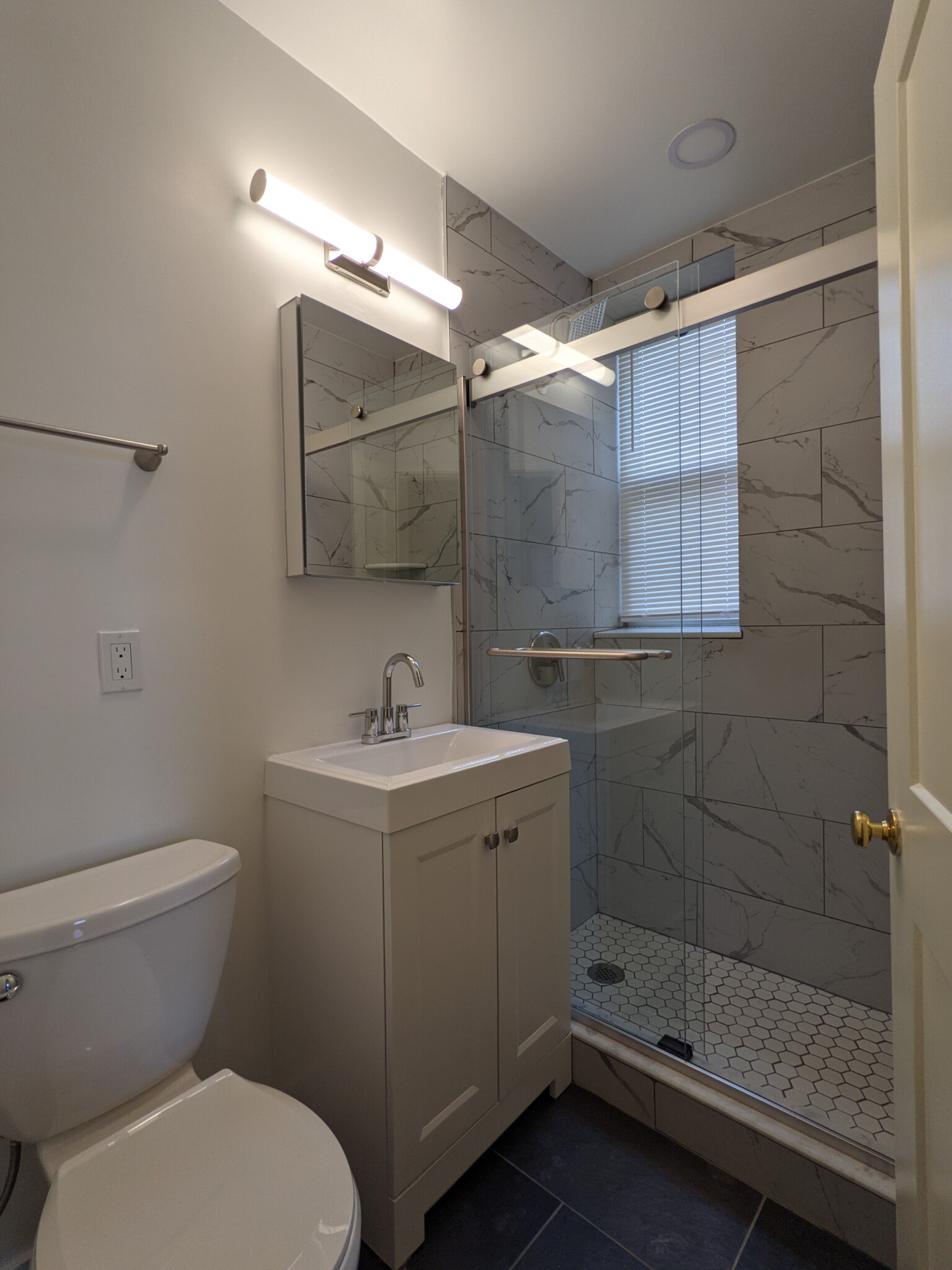 32 Queensberry St, Fenway