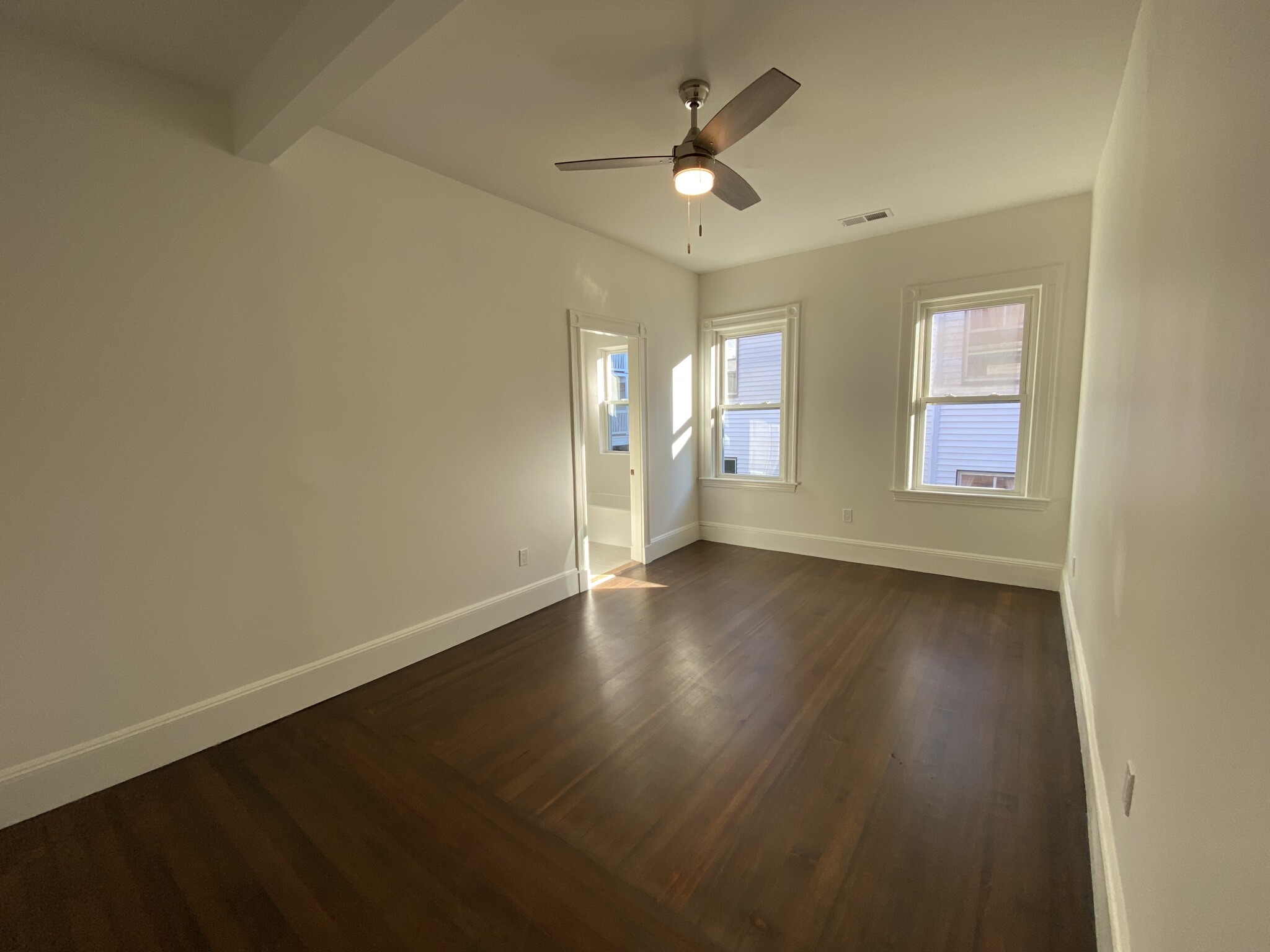 8 Nonantum St, Brighton