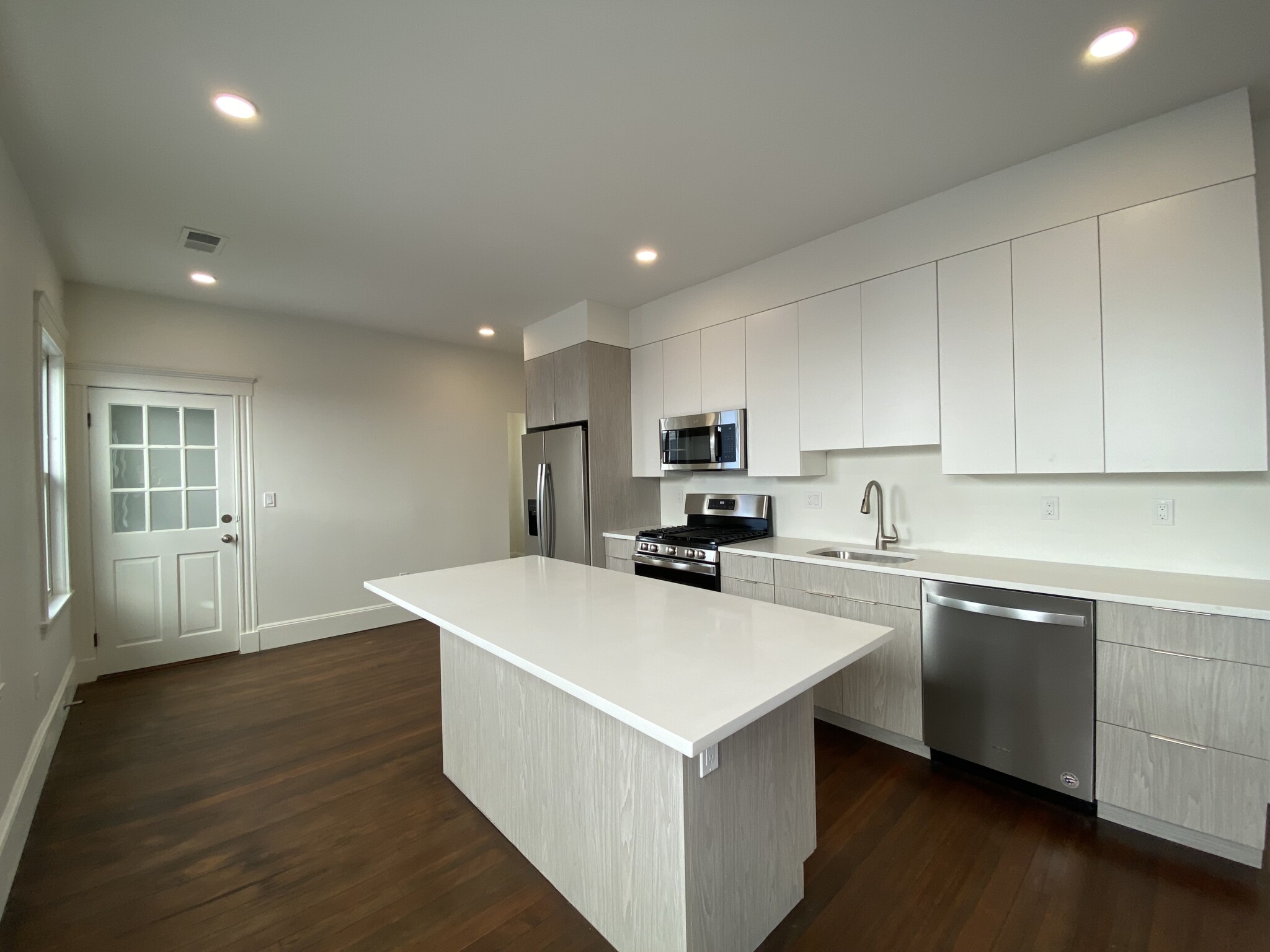 8 Nonantum St, Brighton