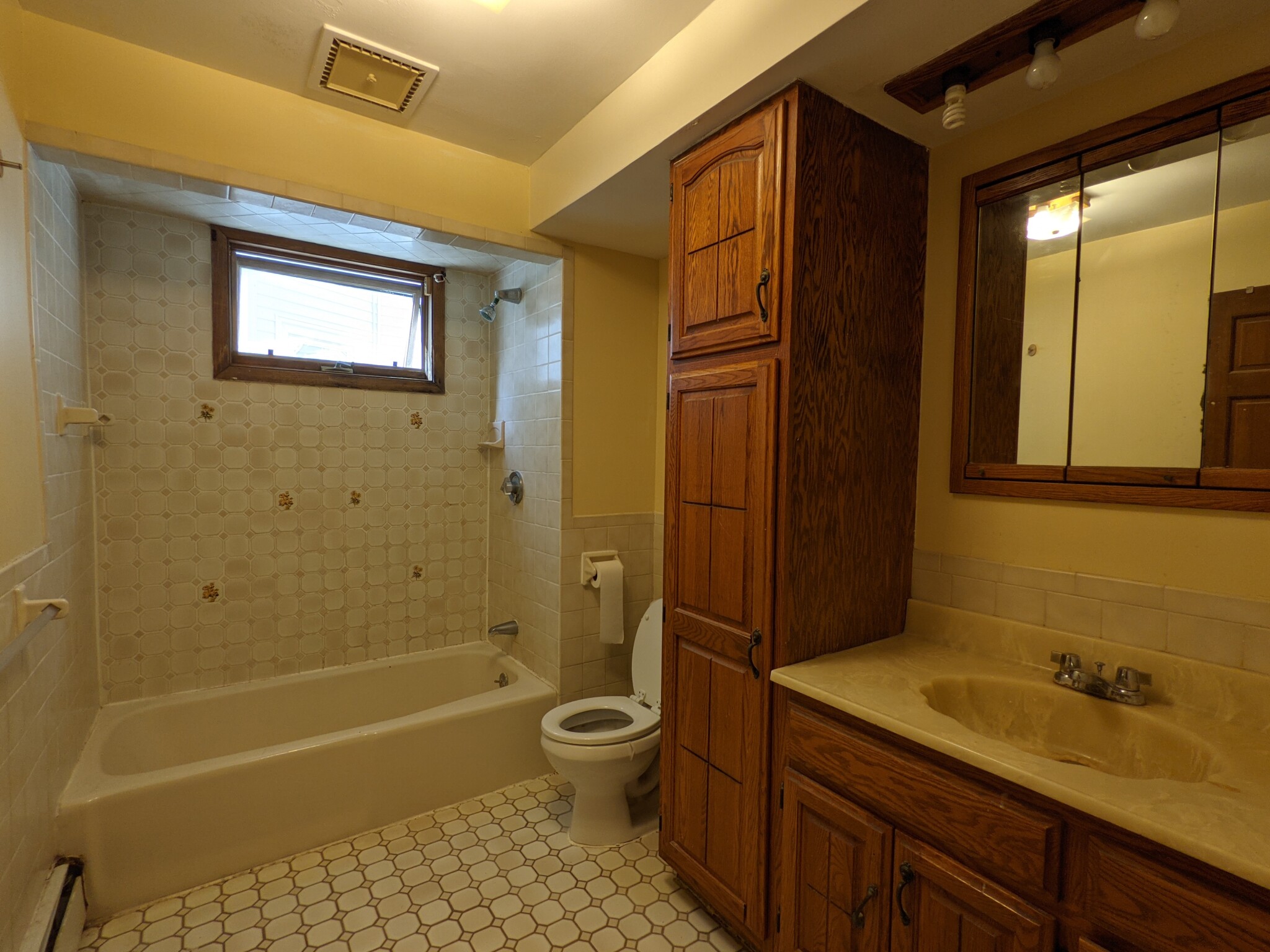 23 Speridakis Ter, East Cambridge