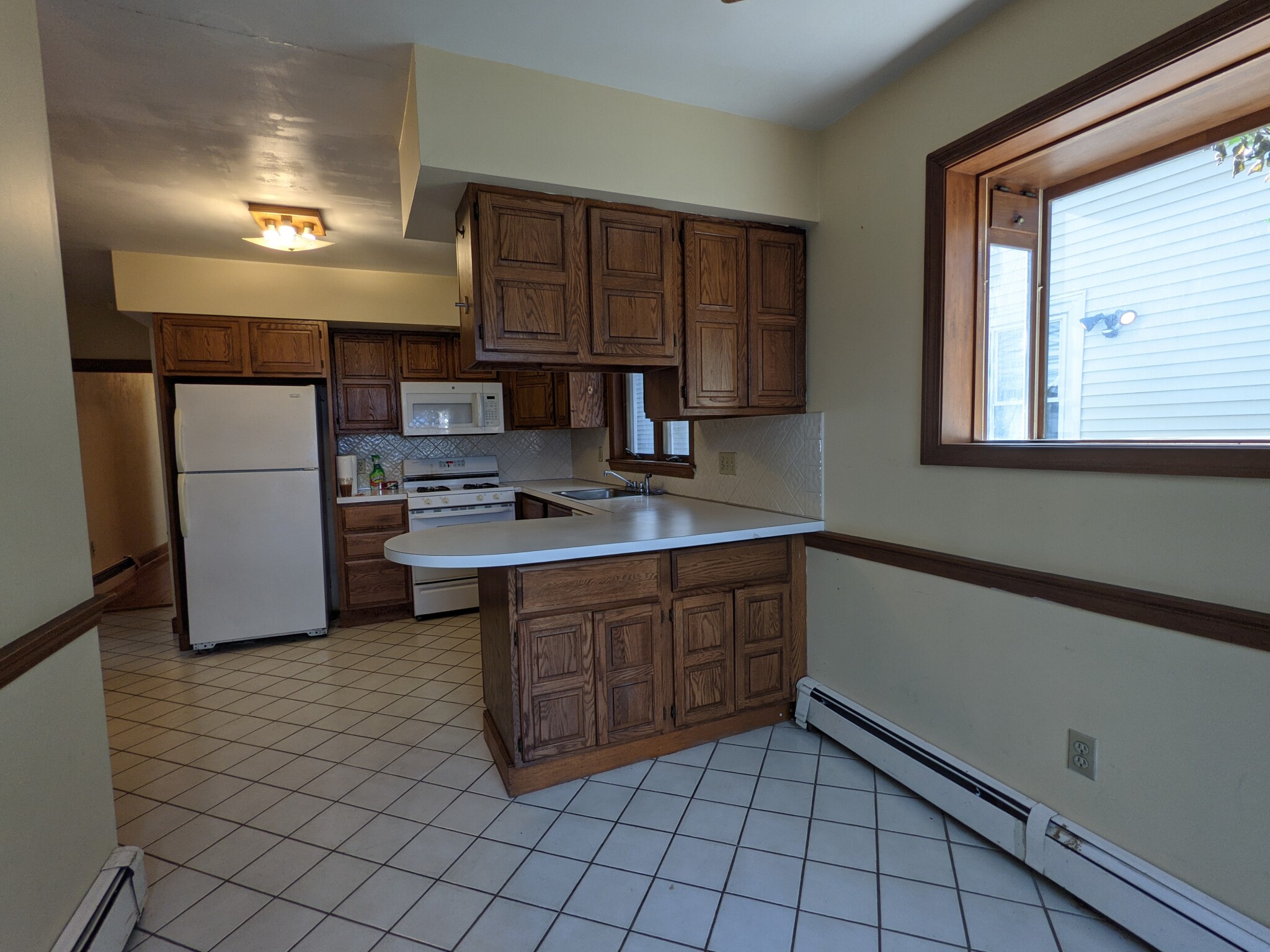 23 Speridakis Ter, East Cambridge