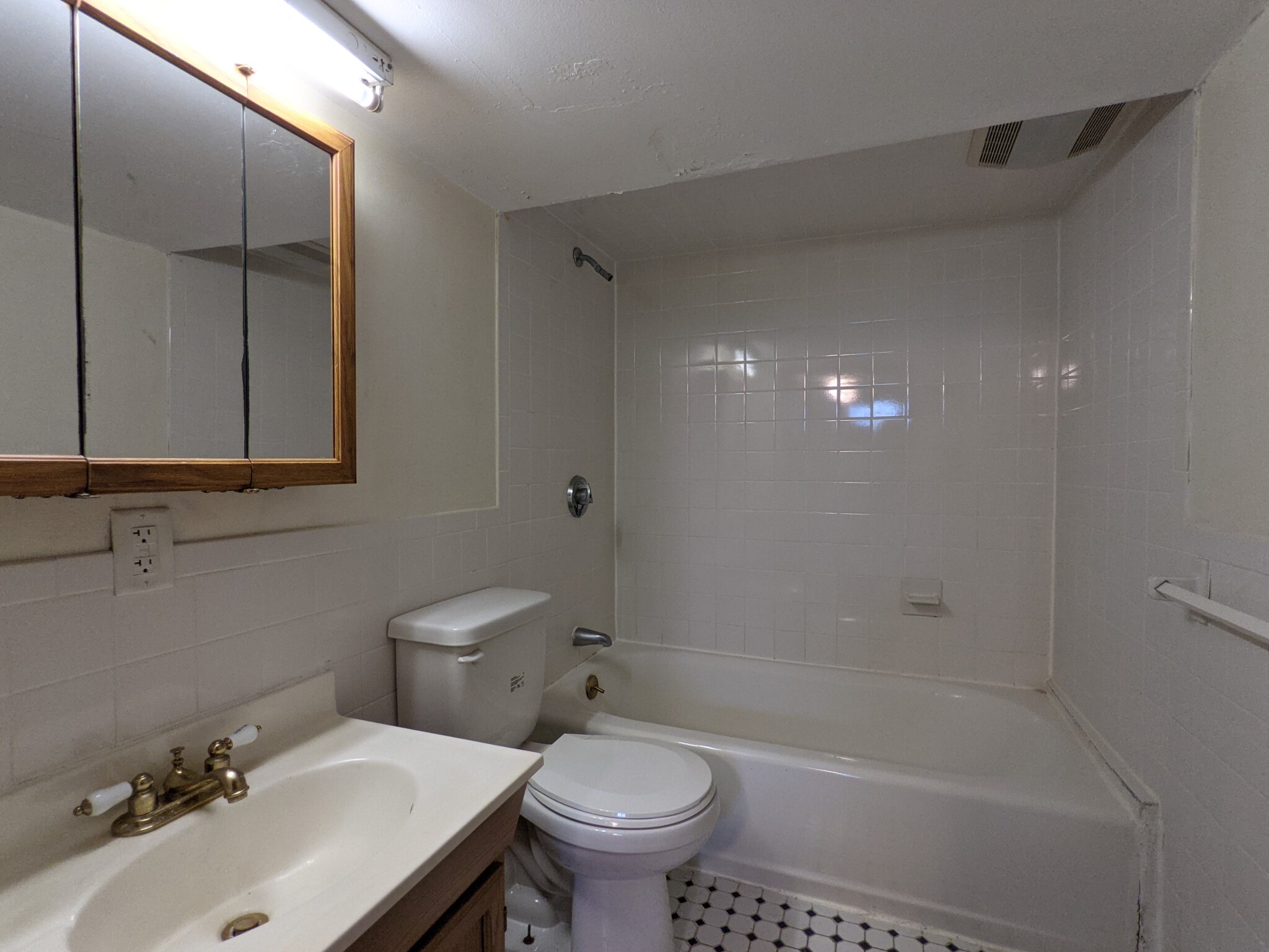 23 Speridakis Ter, East Cambridge