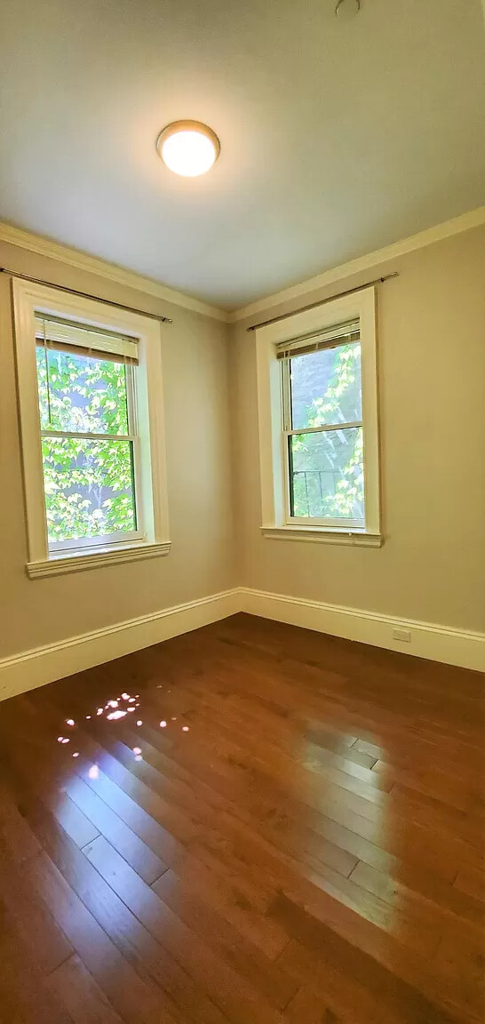 98 Myrtle St, Beacon Hill