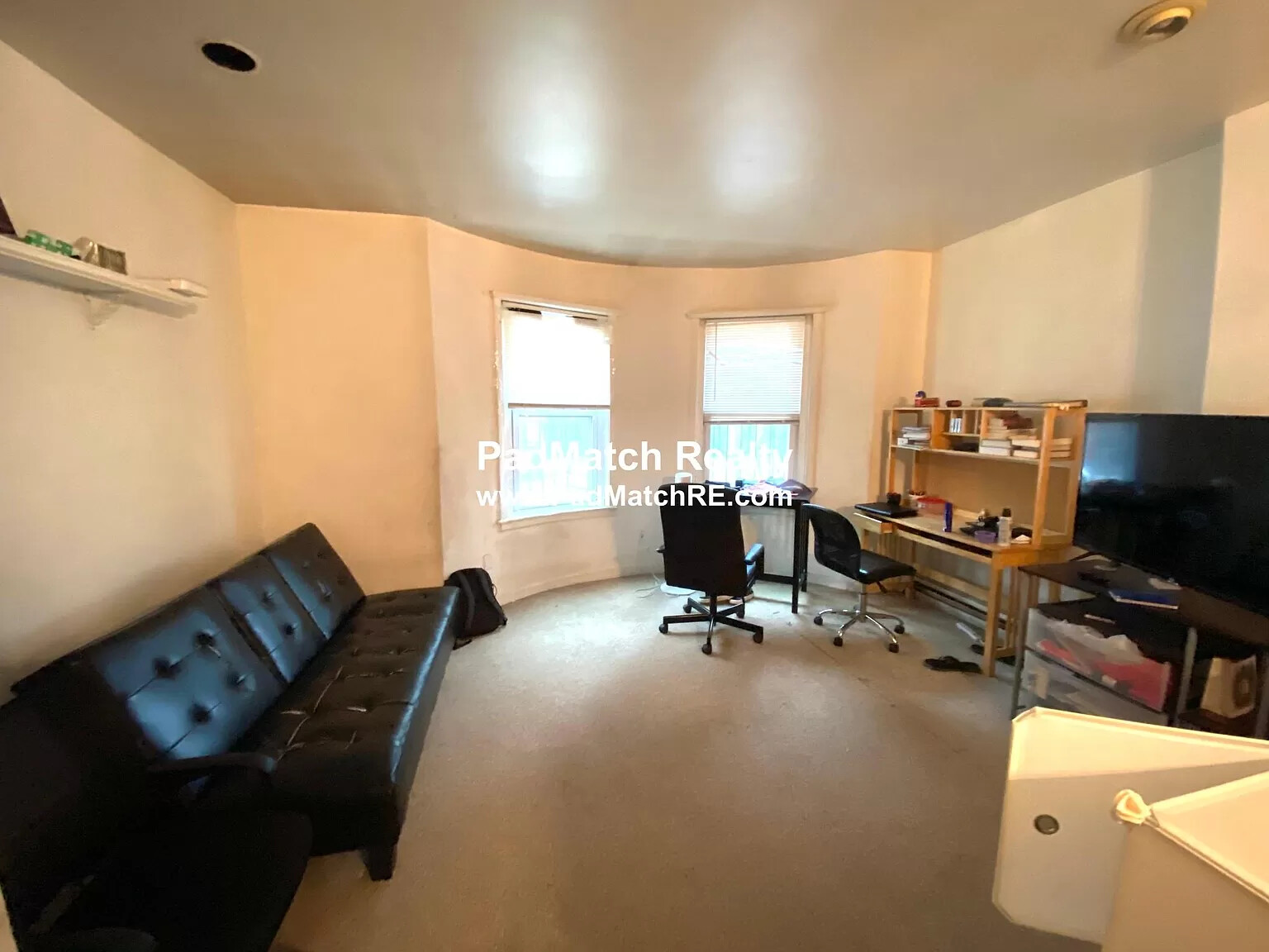 https://ygl-photos.s3.us-west-004.backblazeb2.com/6250W6157fb3377f04.jpg