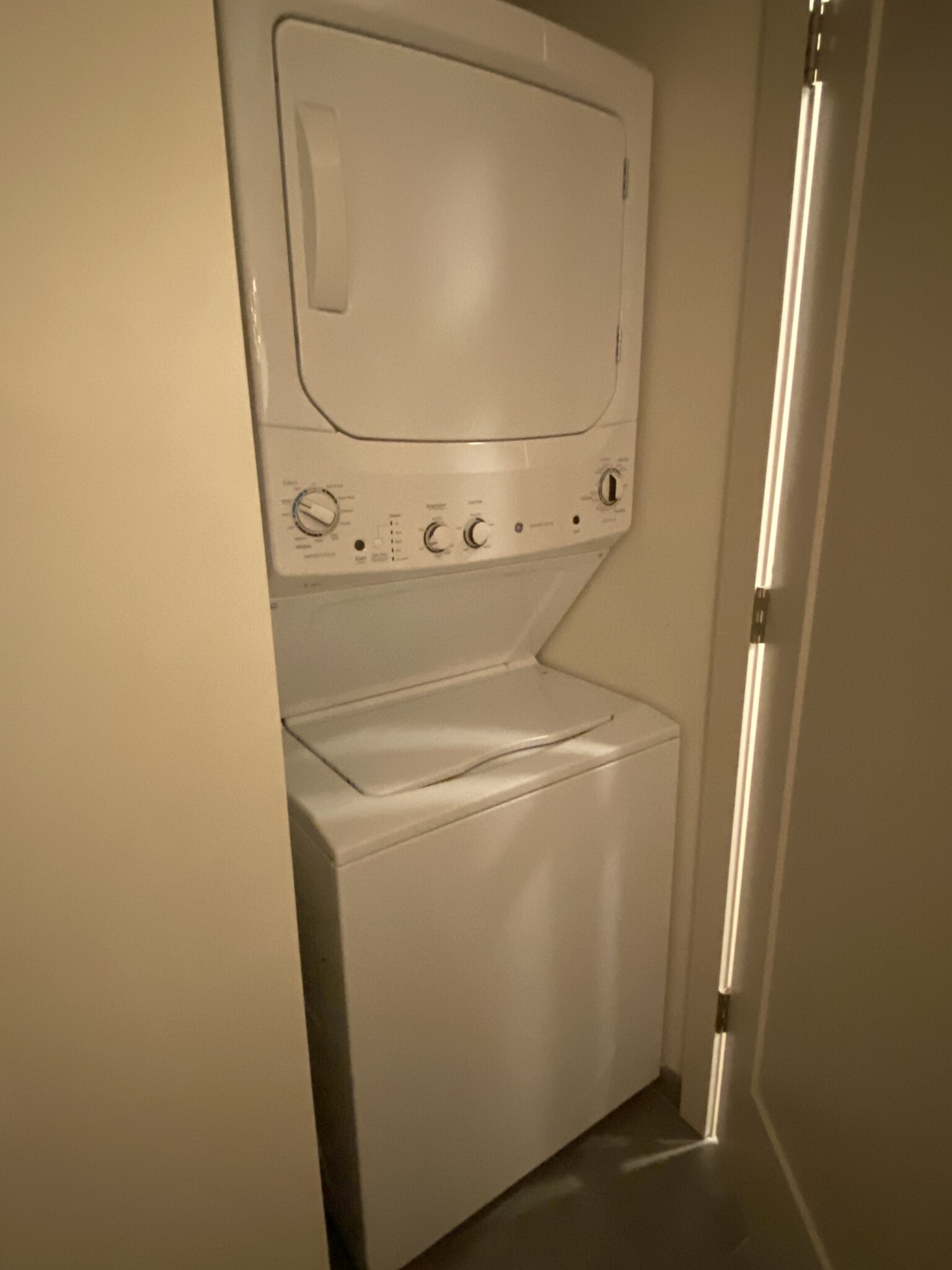 455 Harvard St, Coolidge Corner