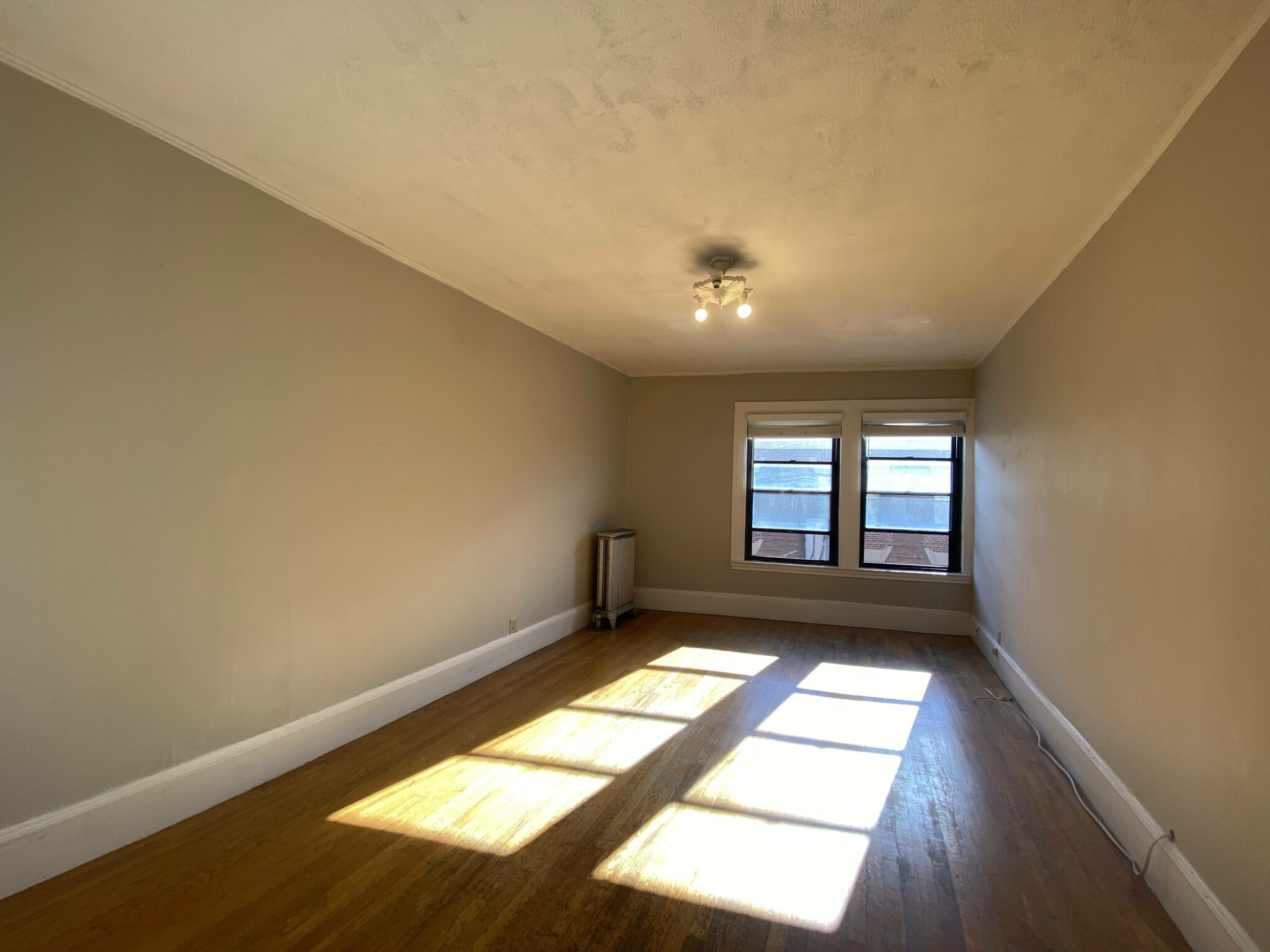 9 Sewall Ave, Coolidge Corner