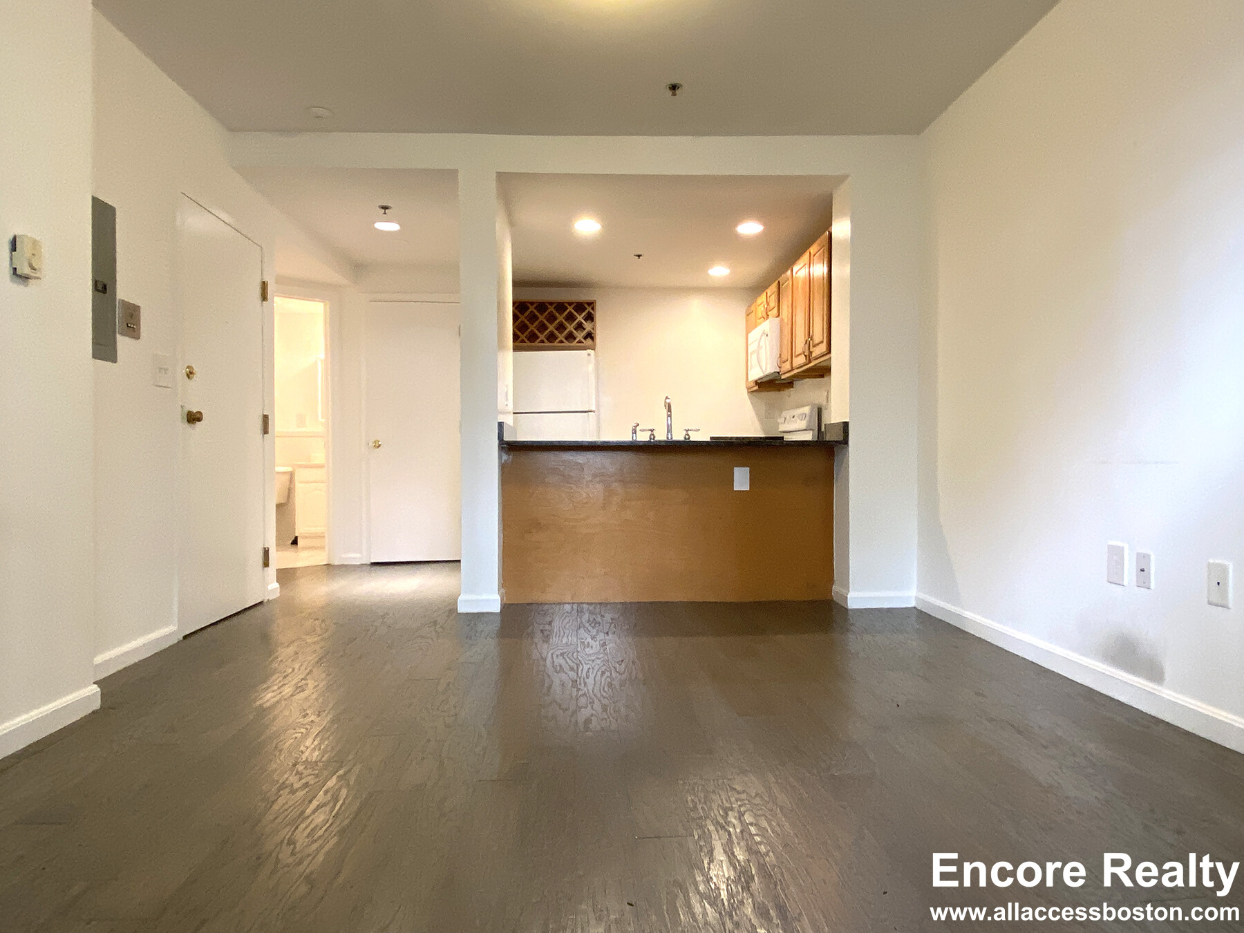 24 Queensberry St, Fenway