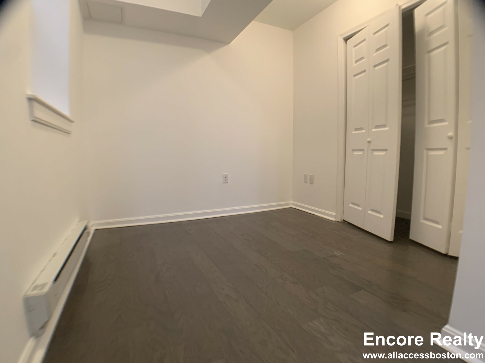 36 Queensberry St, Fenway