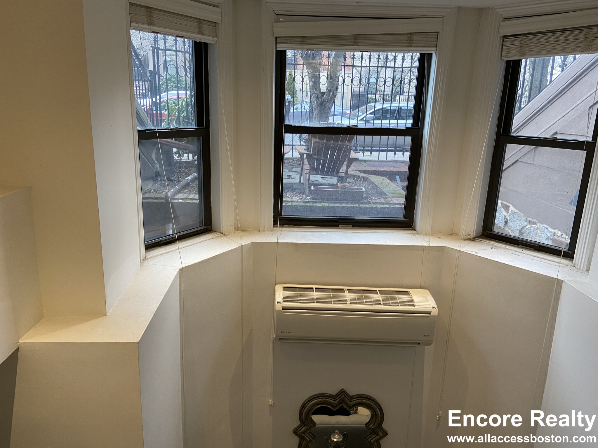 113 Beacon St, Back Bay