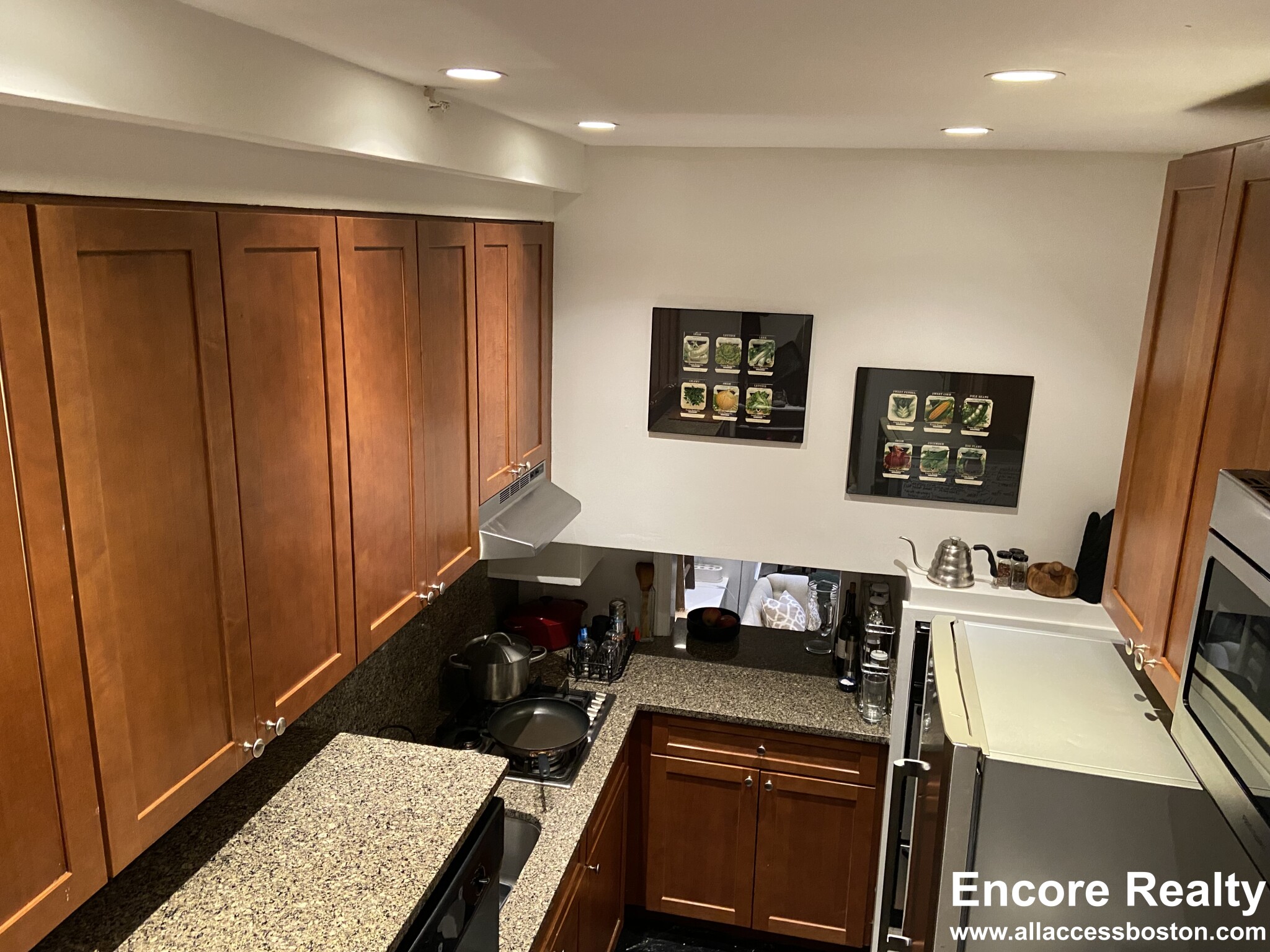 113 Beacon St, Back Bay