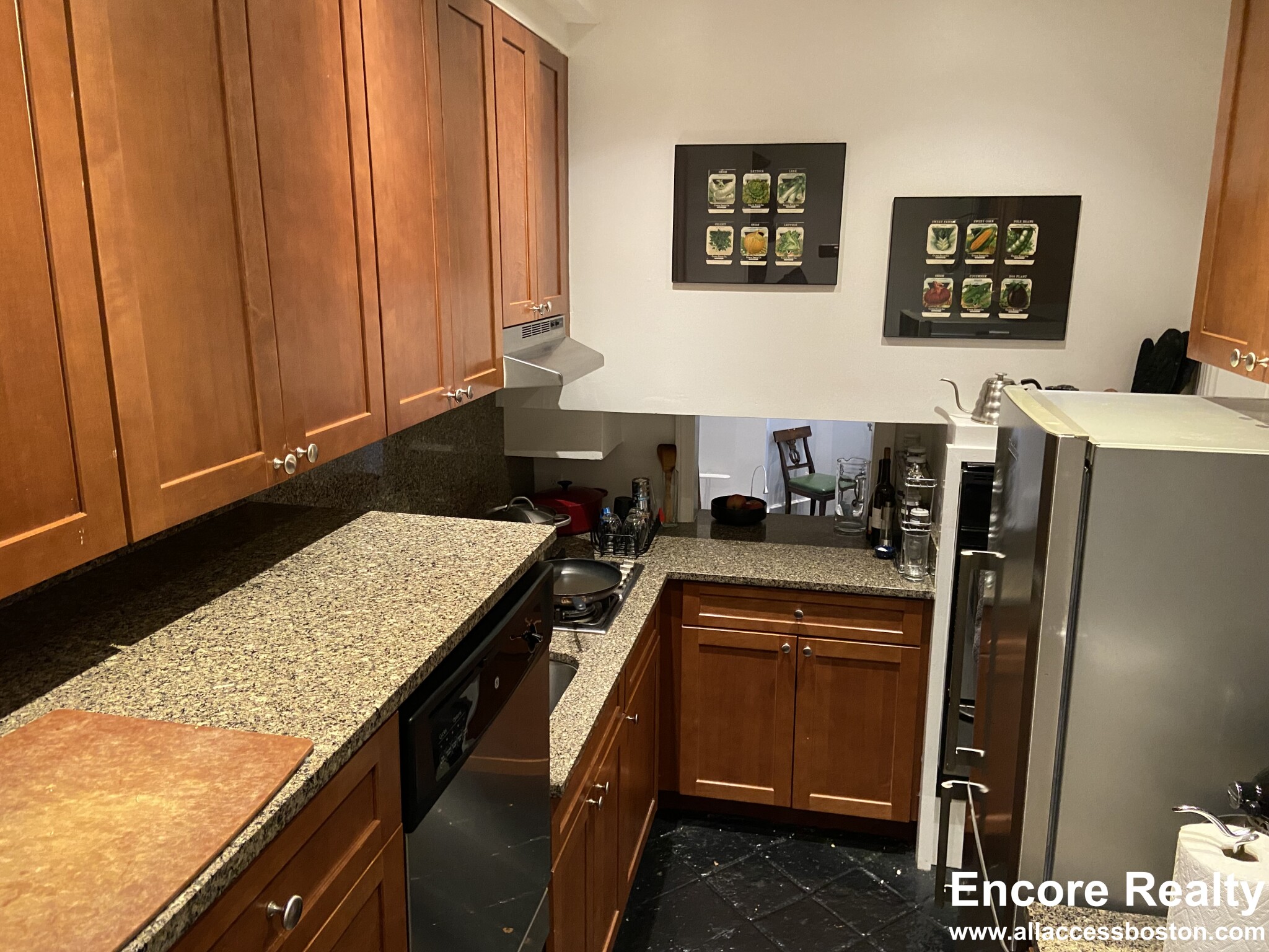 113 Beacon St, Back Bay