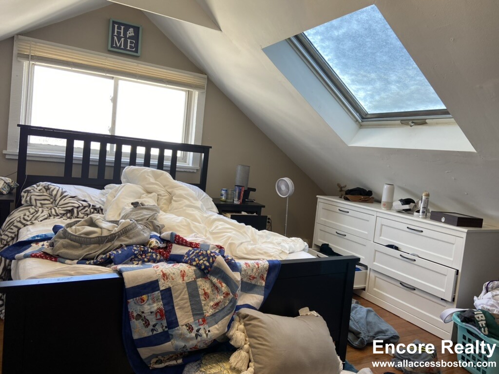 6  8 Sunset St, Mission Hill