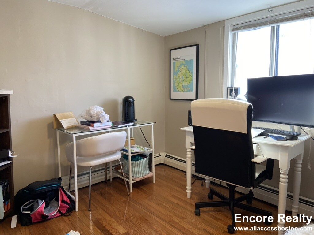 6  8 Sunset St, Mission Hill