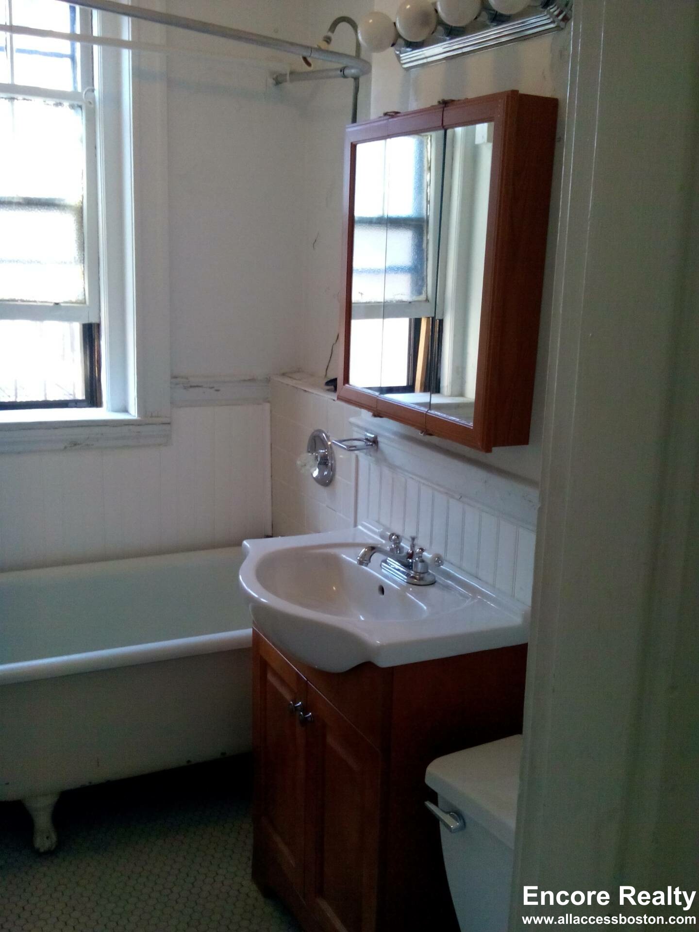 317 Allston St, Brighton