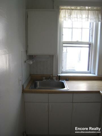 317 Allston St, Brighton